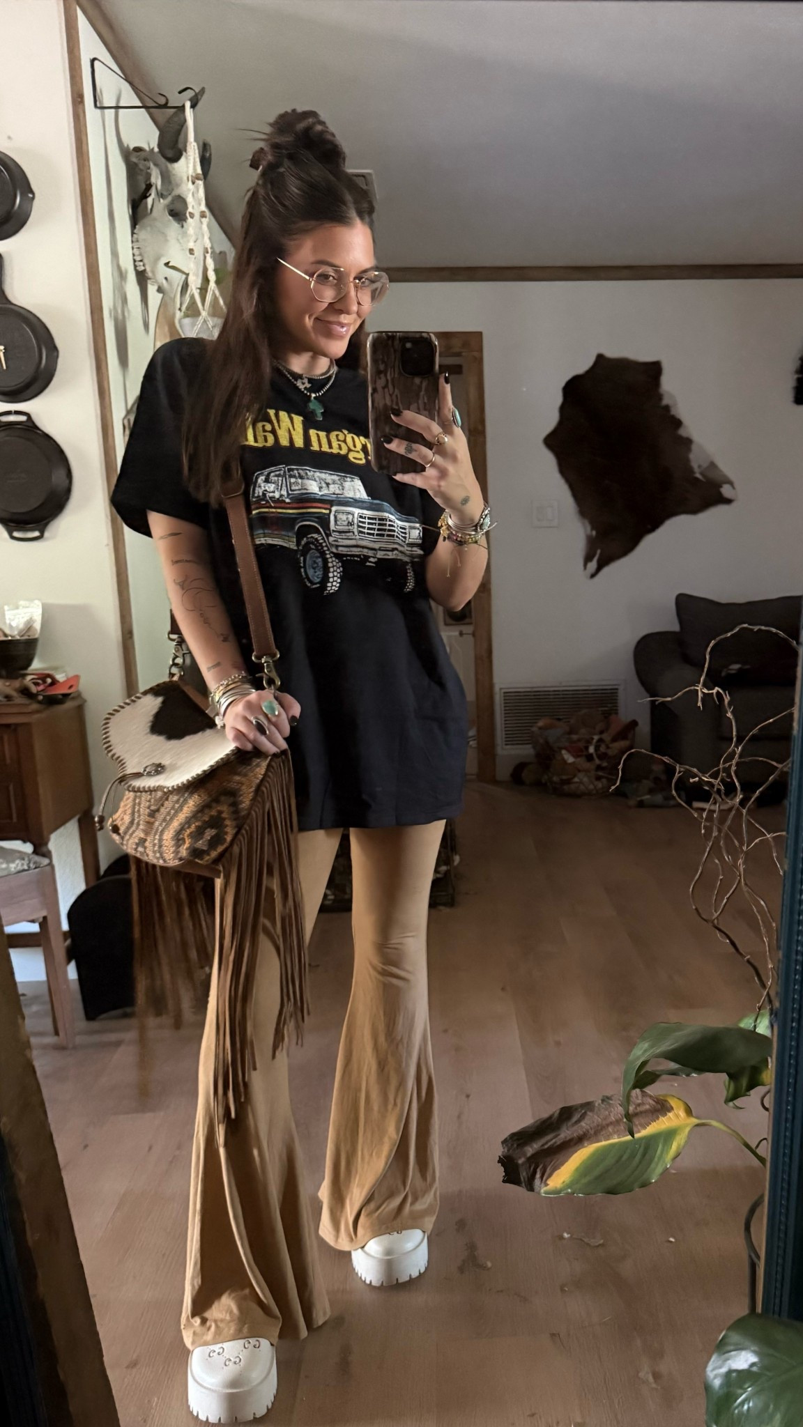 Still not over this Morgan Wallen tshirt being a Walmart find!!!

Walmart, Walmart find, Walmart tshirt, Morgan Wallen, band tee, Walmart fashion, Myra bag, Gucci, tribe Kelley 

#LTKShoeCrush #LTKFindsUnder50 #LTKStyleTip