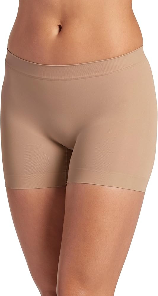 Jockey Women's Shapewear Skimmies Seamfree Ultralight Smoothing Shortie Slipshort | Amazon (US)