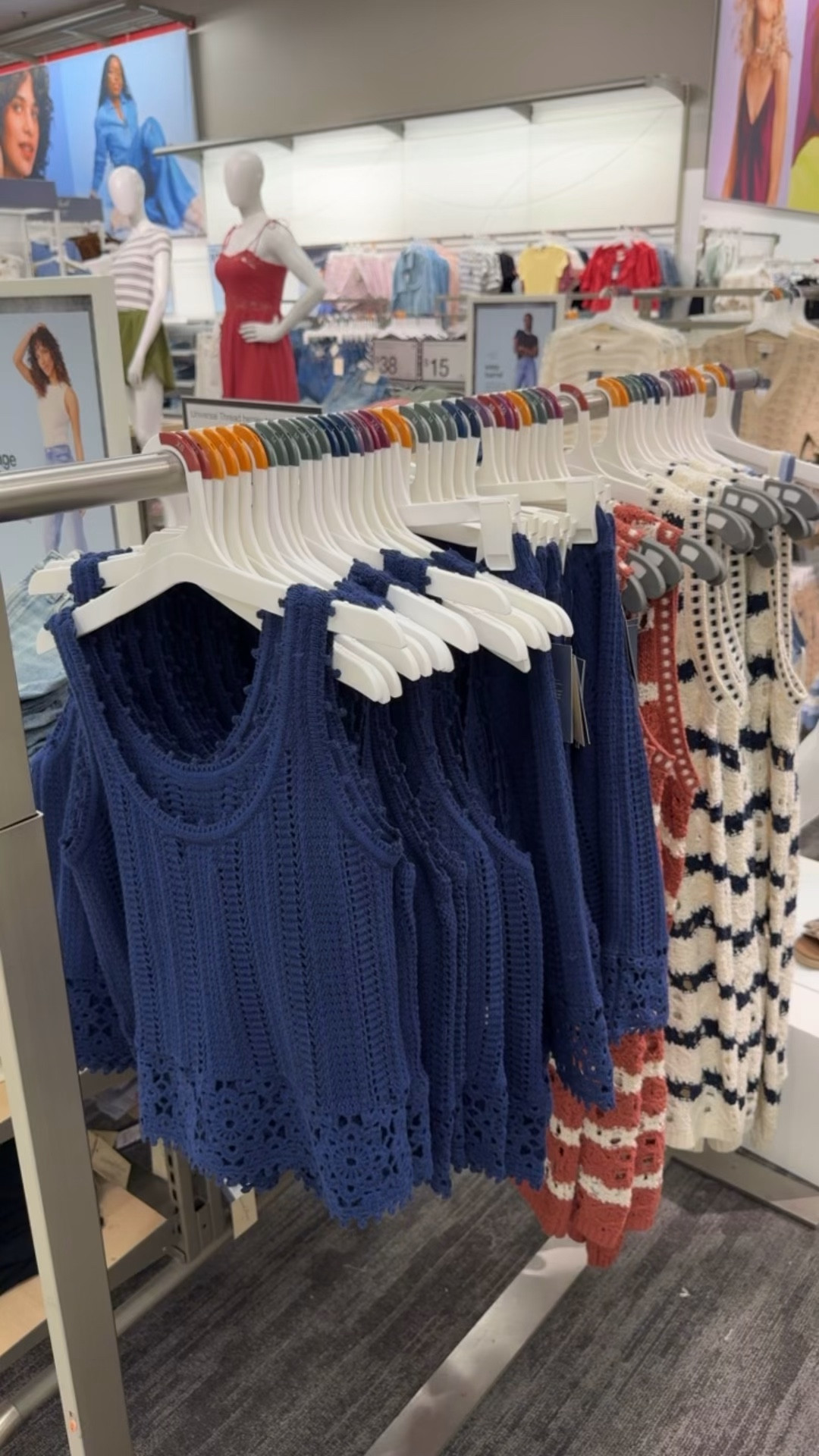 Cutest comfy set 👏🏼



#LTKSeasonal #LTKMidsize #LTKootd