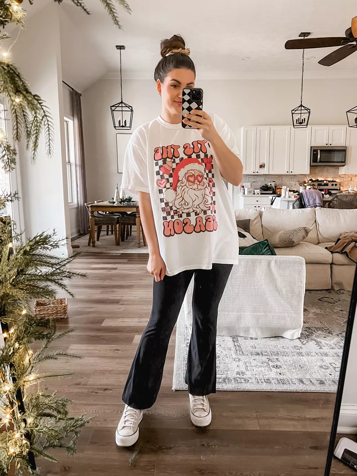 HOW TO STYLE: Oversized Graphic Tee