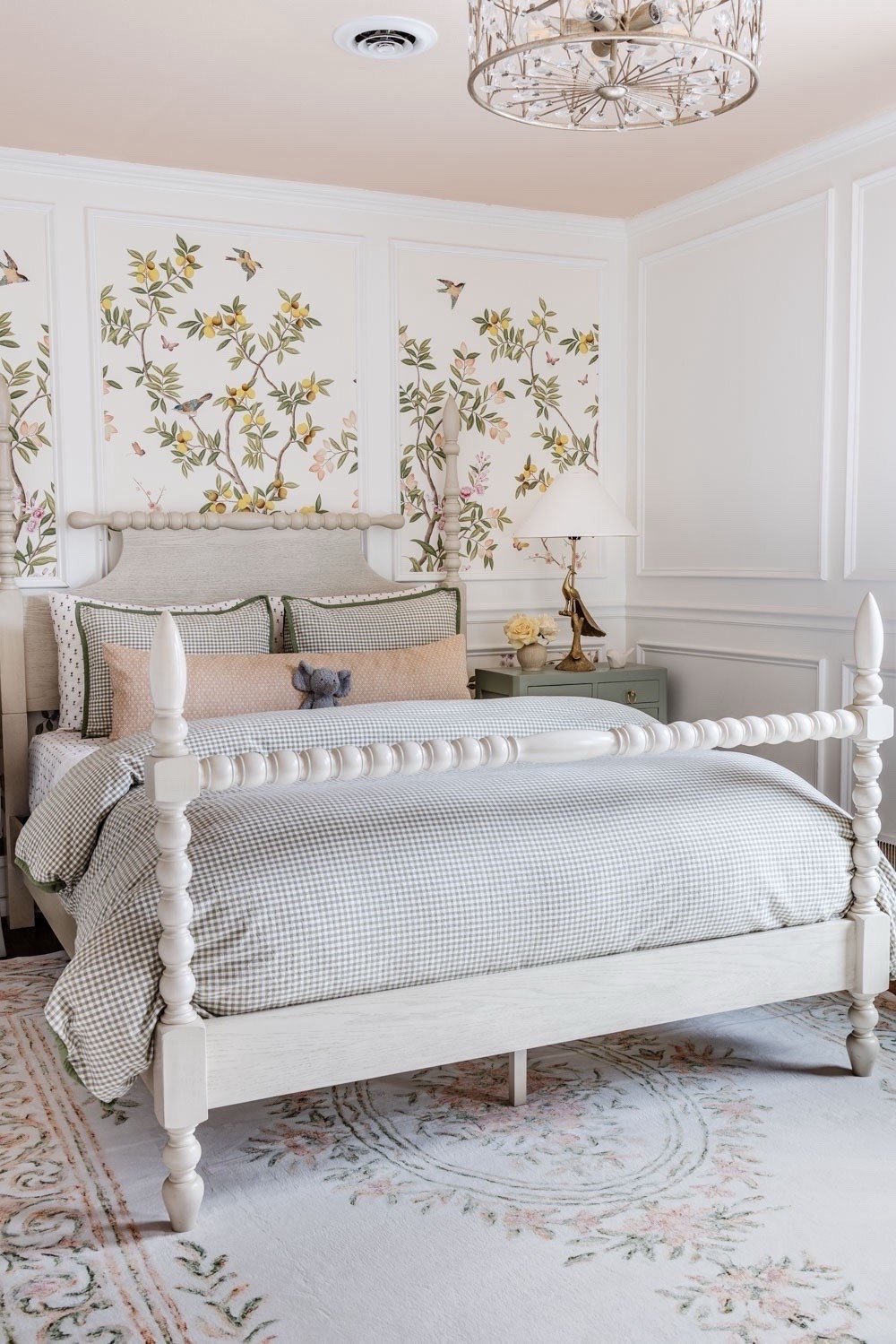 Living vicariously through my 7 year-old little girl’s bedroom (thankfully she loves the girly frills just as much as I do). Her poster bed is on sale this weekend! (The wallpaper isn’t linkable on LTK but it’s from Rebel Walls) 

#LTKKids #LTKSaleAlert
