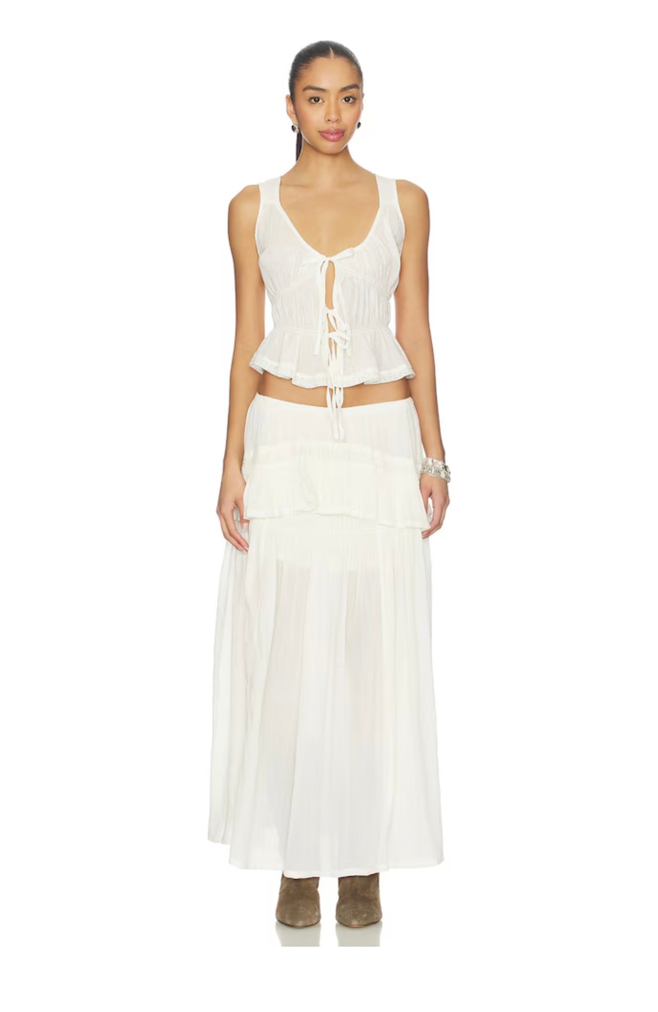 spring and summer must! mix and match with pieces in your closet! 

#LTKootd #LTKmomlife #LTKgrwm