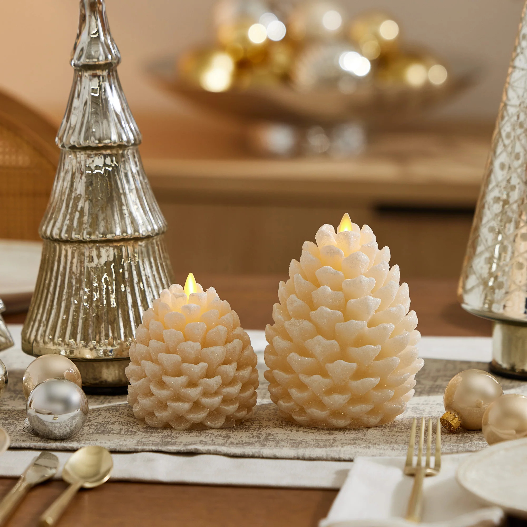 White Swan Flameless Candle Pinecone | Luminara