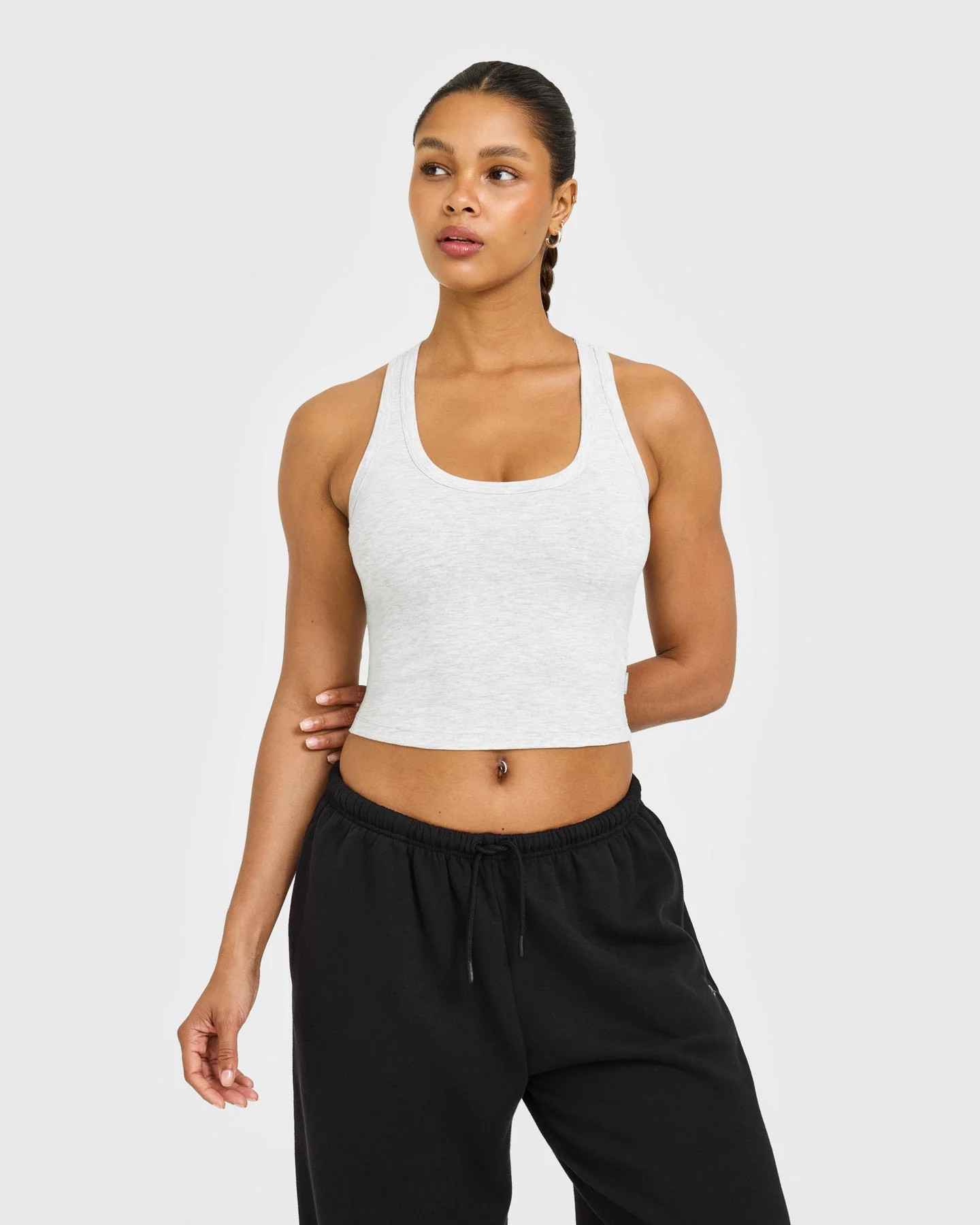 Cotton Fitted Mid Tank Top with Gray Logo
Light Gray Marl | Oner Active (UK / US)