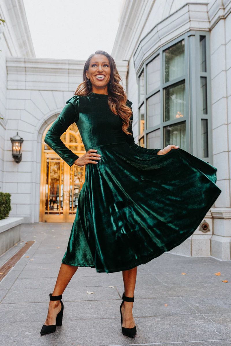 LA LA LADY DRESS IN EMERALD | Ivy City Co