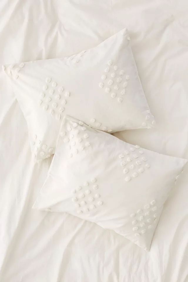 Tufted Geo Sham Set | Urban Outfitters (US and RoW)