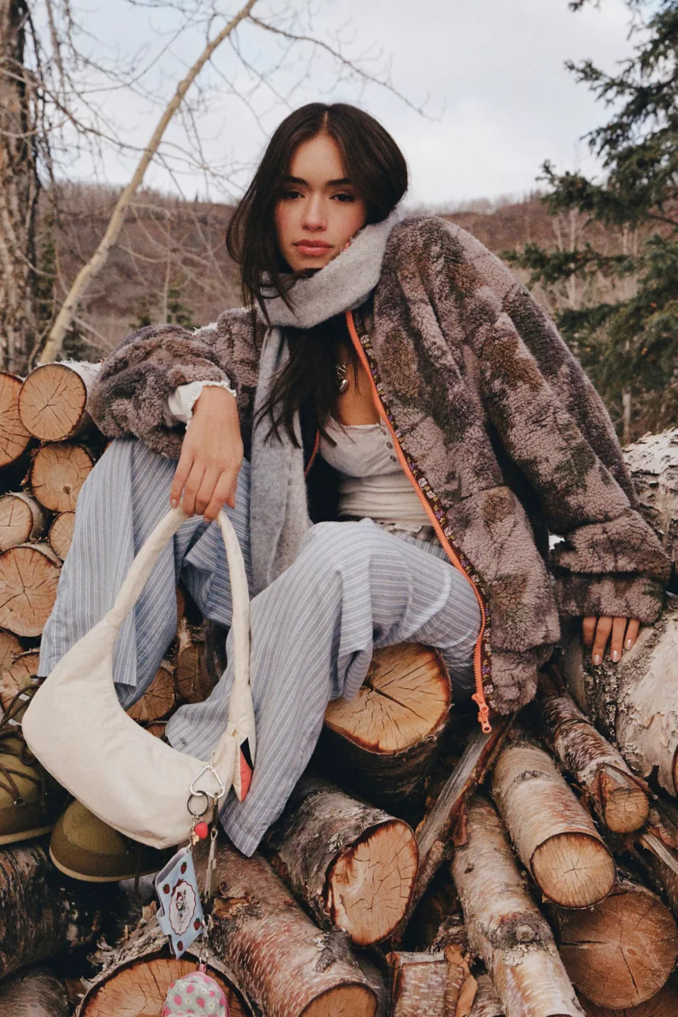 BDG Mae Printed Piled Fleece Zip-Up Jacket | Urban Outfitters (US and RoW)