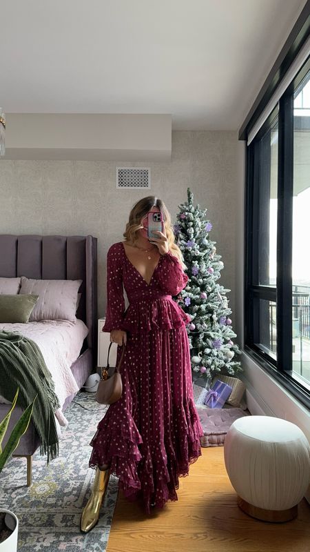 maroon and gold ruffle maxi long sleeve wedding guest and holiday dress
in my usual small
dibs: code emerson 
#LTKHoliday 

#LTKwedding #LTKsalealert