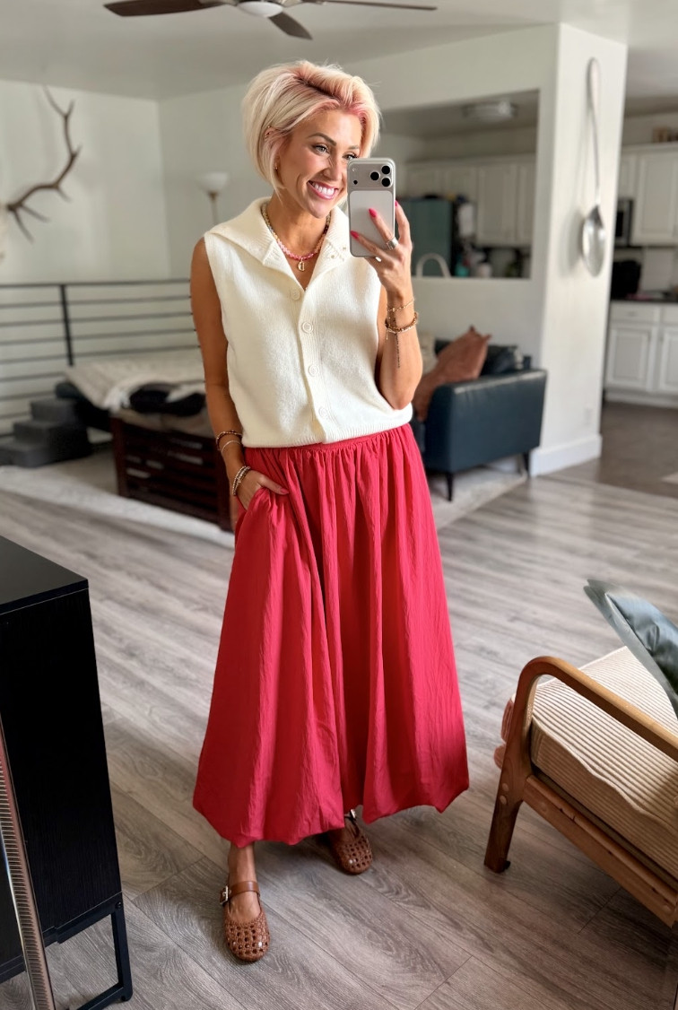 This skirt is such a hit, it goes with so many things!! Top: Small // Skirt: Medium // Shoes: TTS 

 #LTKootd #LTKSaleAlert