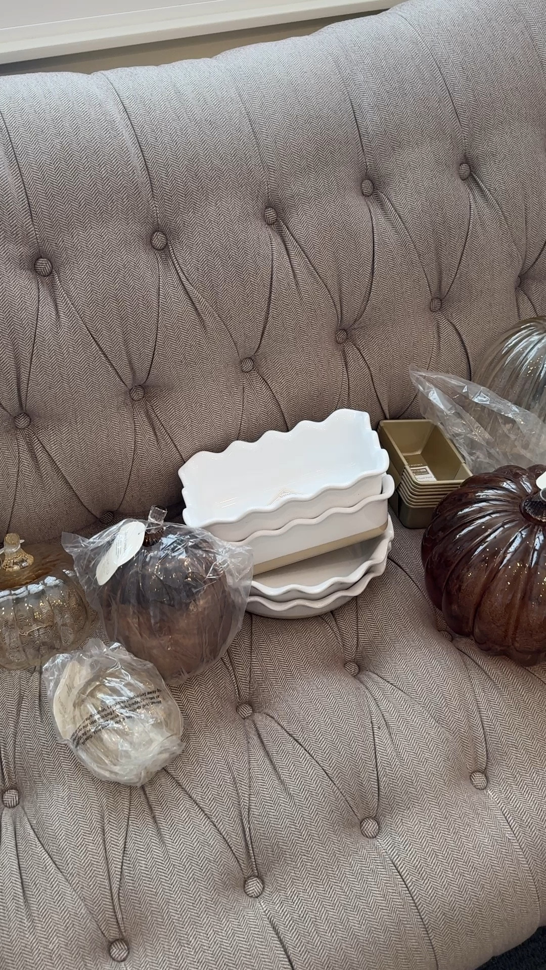 Fall bakeware, glass pumpkins, loaf pans, mini loaf tins, fall baking, fall decor 

#LTKFindsUnder50 #LTKVideo #LTKFindsUnder100