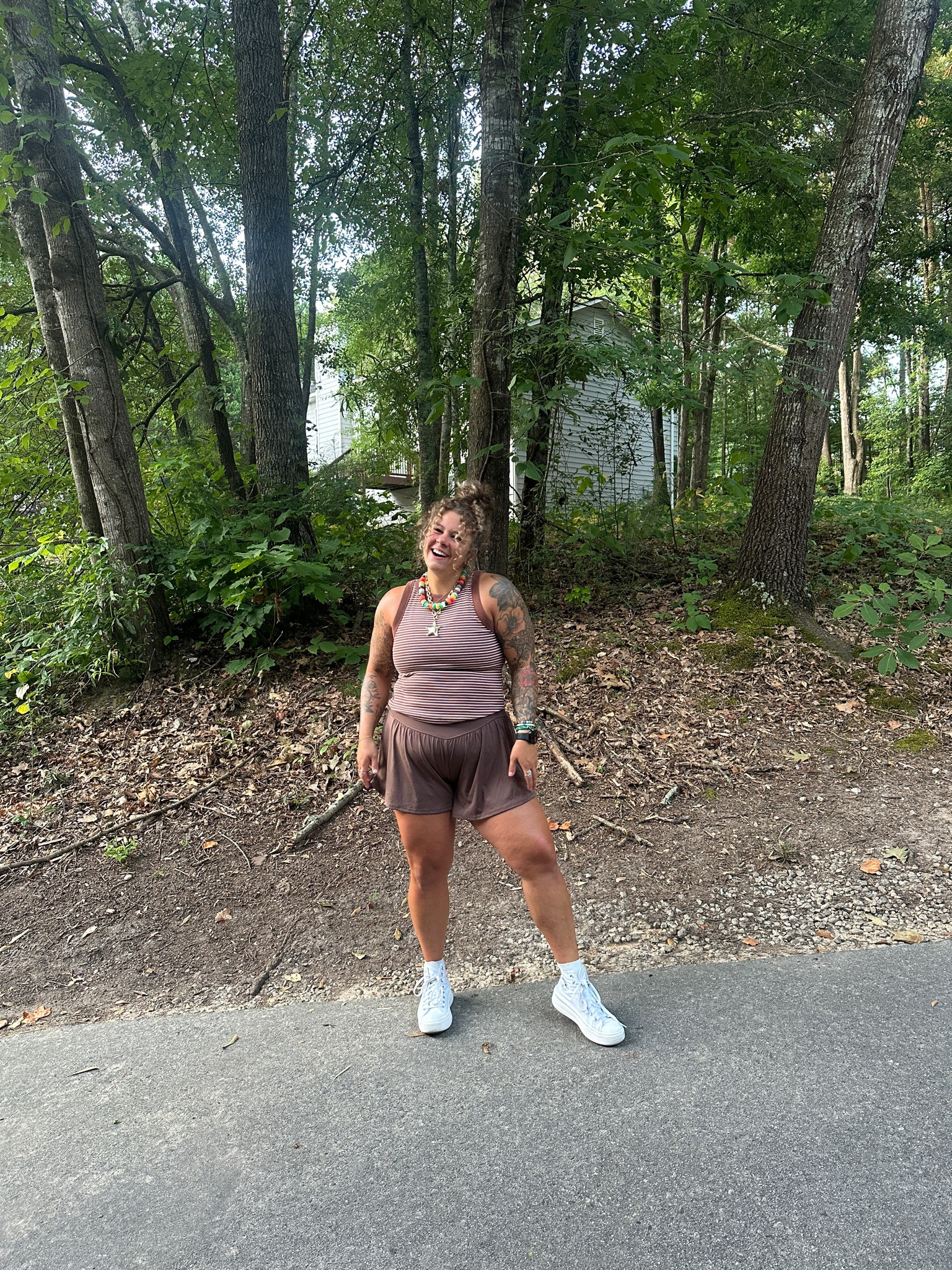Travel fit - loving all the brown! 🥥🐌🐡🧸

Mom outfit // toddler mom // outfit idea // comfortable fit // athletic wear // Amazon find  // travel fit // old navy