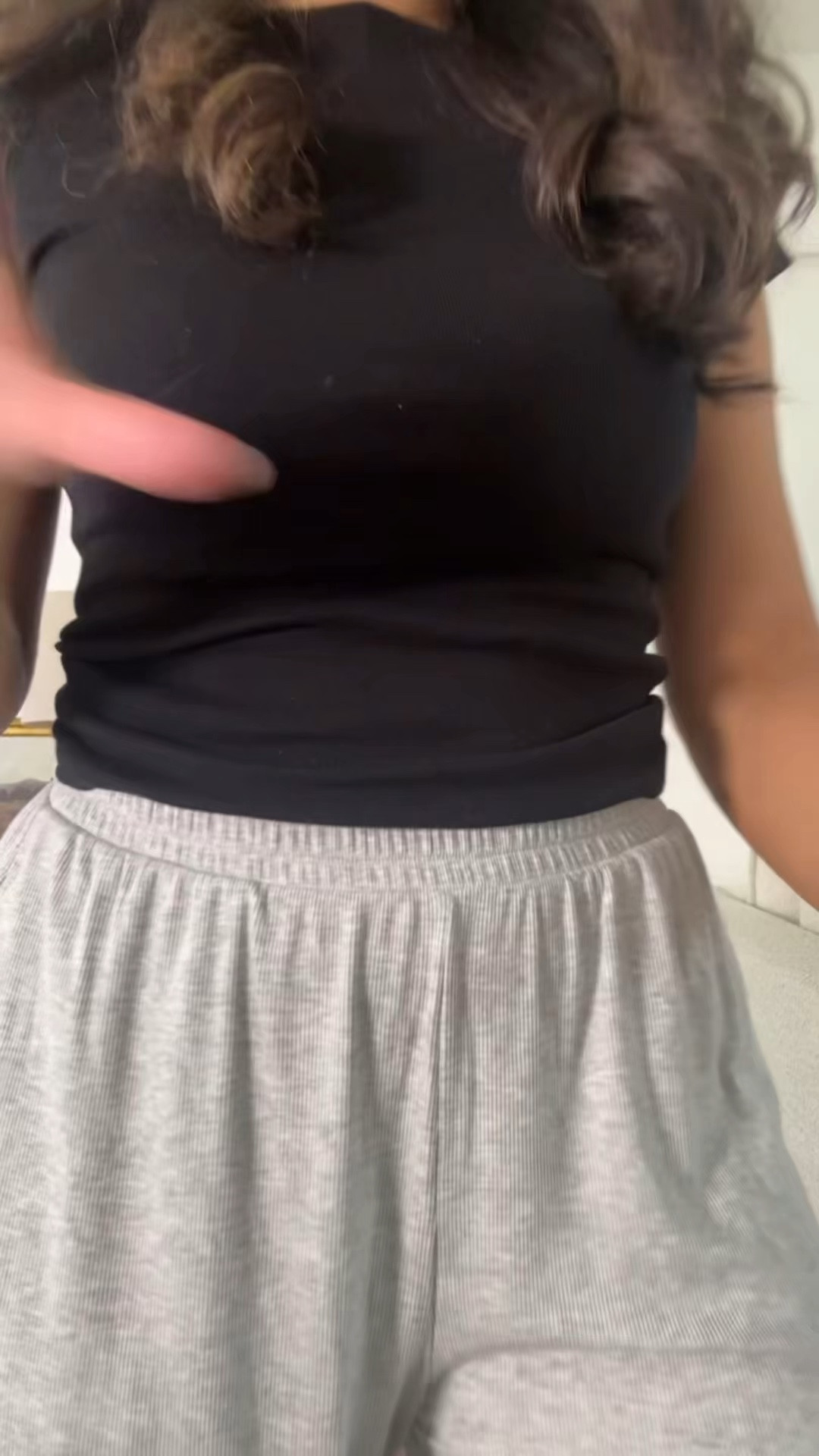 Abercrombie lounge pants! So comfortable medium long! Casual style- everyday must have use af20 to save 

#LTKOver40 #LTKSaleAlert #LTKMidsize