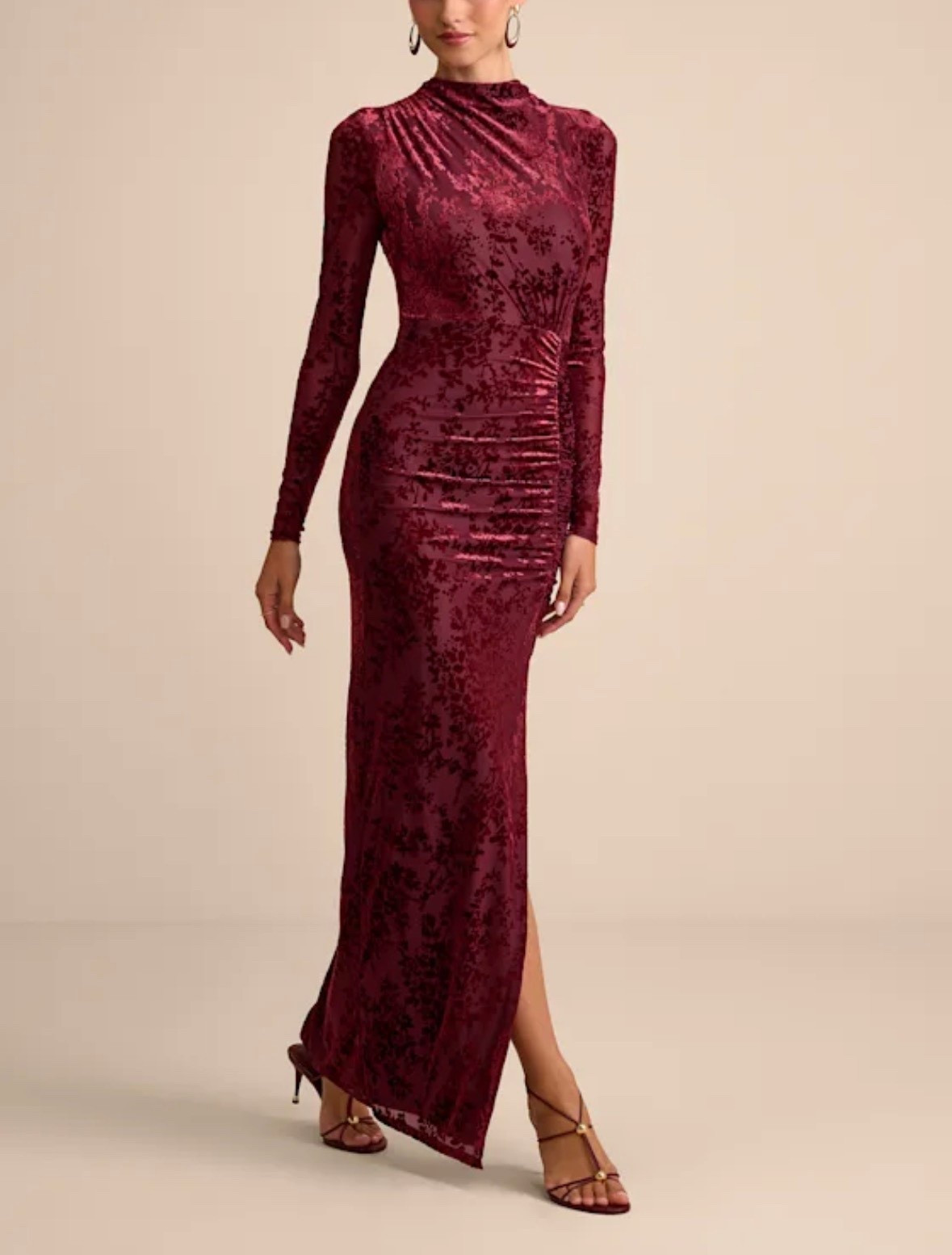 Dress elegantly for the holidays with a beautiful burgundy velvet dress. The Neilina Burgundy Velvet Jacquard Mock Neck Maxi Dress is under $100.

Keywords: Holiday dress, holiday party dress, velvet dress, burgundy dress, Christmas party, Christmas dress, cocktail party, velvet maxi dress, maxi dress, winter dress, mini dress, sequin dress



#LTKHoliday #LTKgrwm #LTKSaleAlert