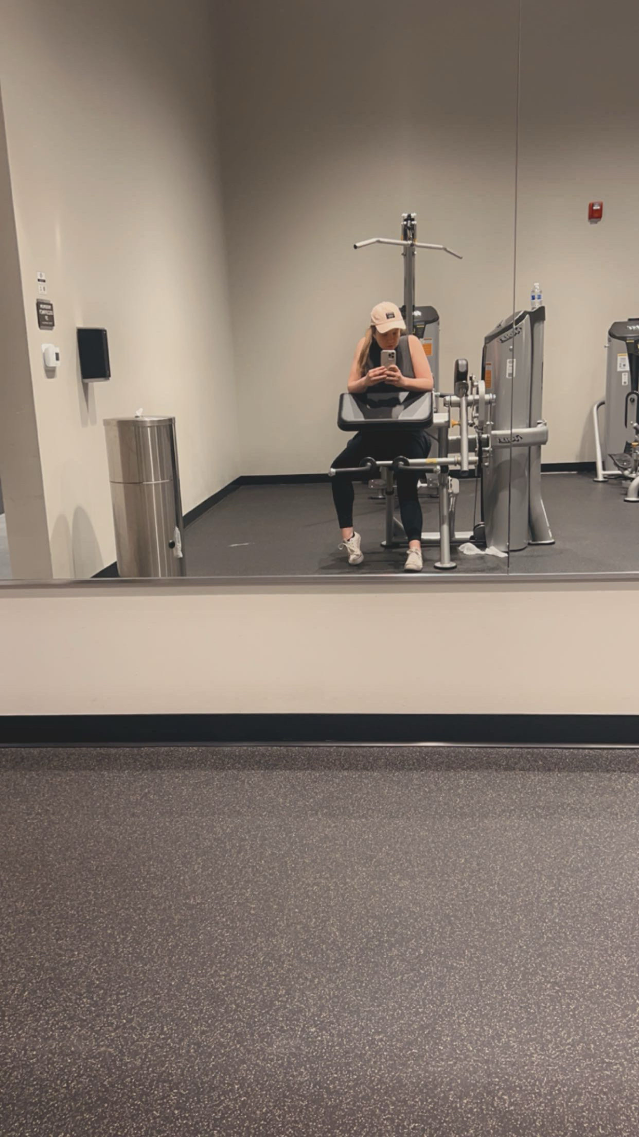 We love a good arm day 💪🏼🎀

#LTKActive #LTKMidsize #LTKFitness