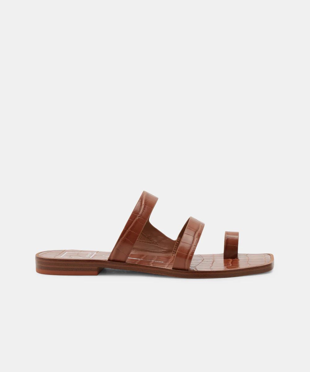ISALA SANDALS IN BROWN | DolceVita.com