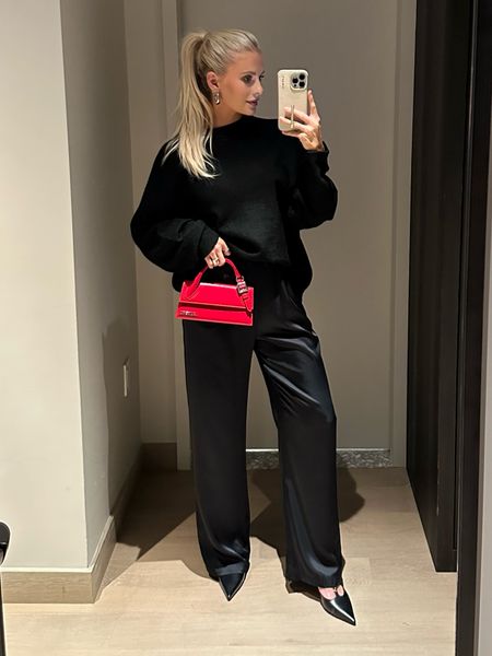 New York outfit - wearing a large in sweater, and  small in pants (exact pants are sold out from Abercrombie) - linked similar pants & shoes ! bag is a splurge- I bought it on sale during the Shopbop sale last week! Linked some similar red bags too! ❤️#kathleenpost #falloutfits #newyorkfashion

#LTKSeasonal #LTKstyletip #LTKtravel