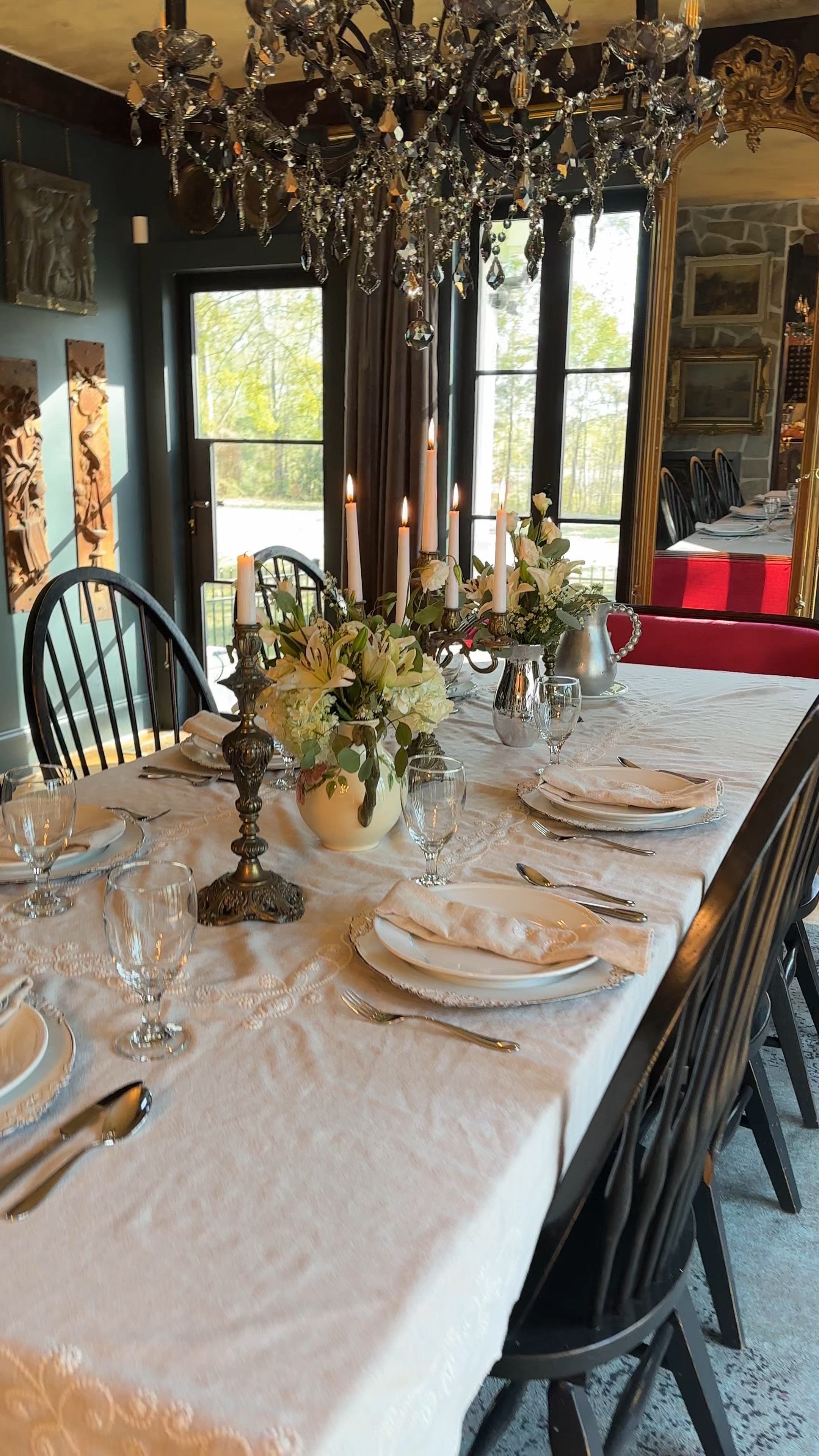 The dining room table: all set and ready ❤️

#LTKVideo #LTKFindsUnder100 #LTKHome