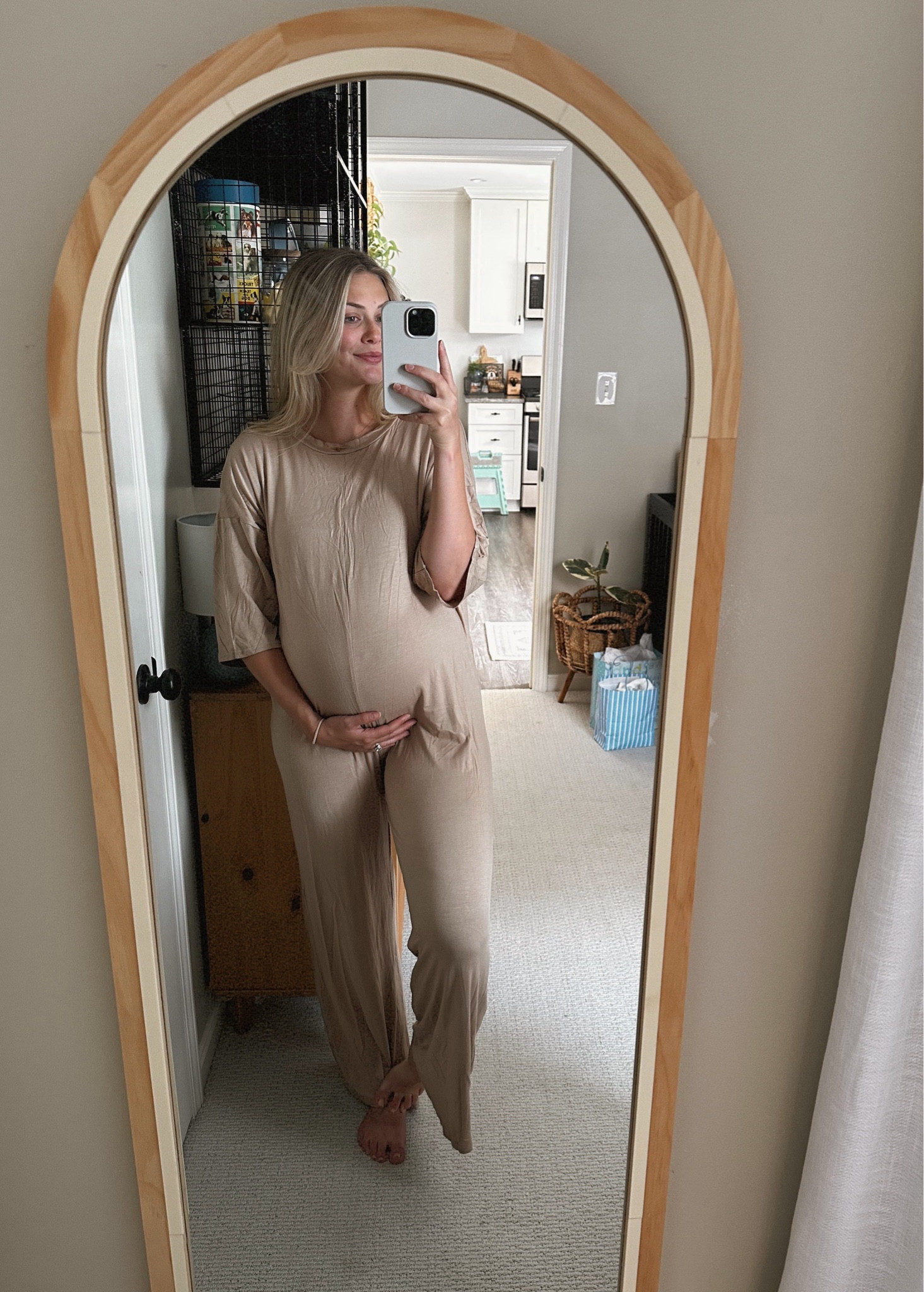 In my cozy one-piece era and loving every second 😌

#LTKbump #LTKstyletip #LTKbaby