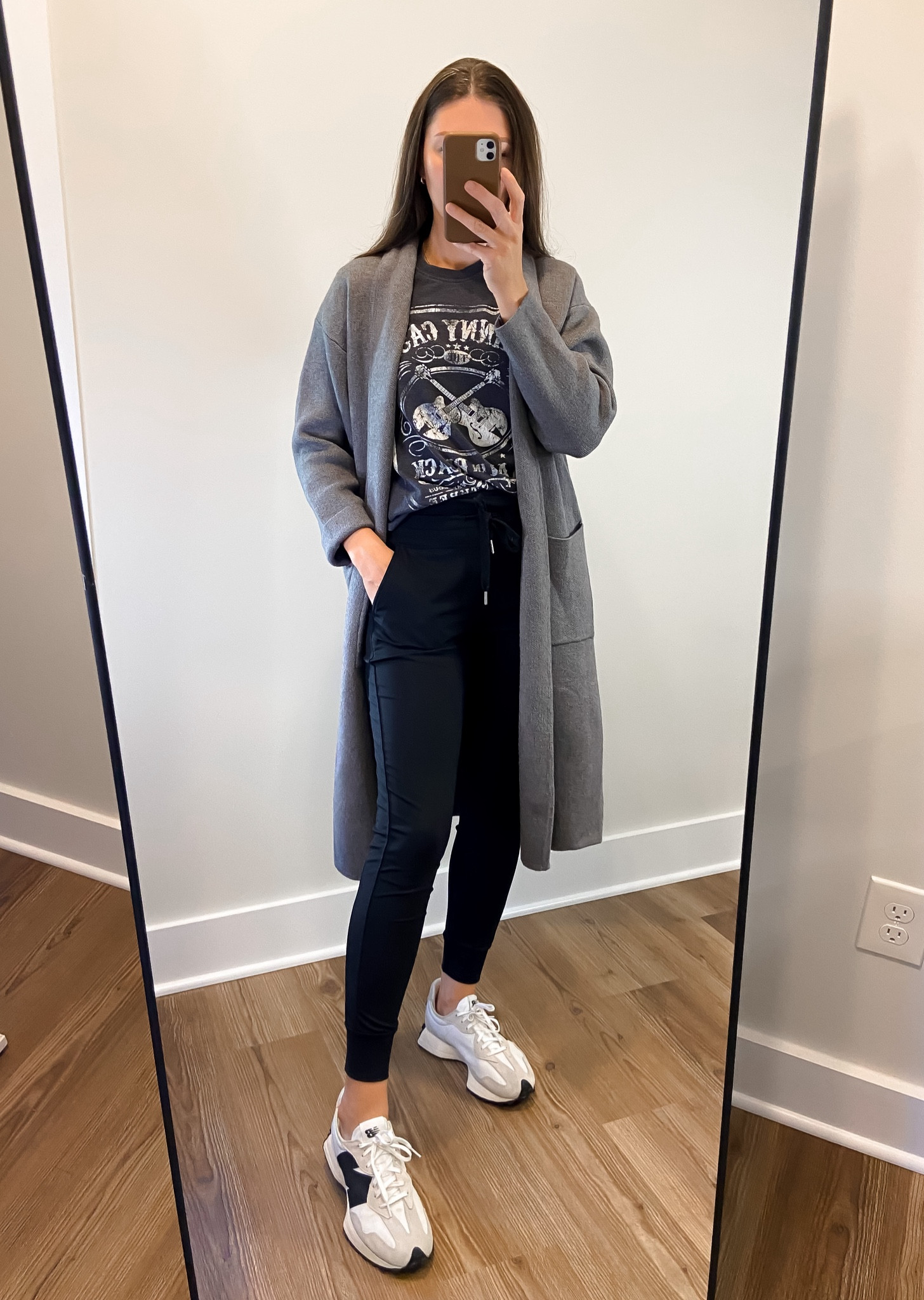 Sharing a series of Coatigan outfits on my LTK! Don’t miss it! This Amazon Coatigan is great quality and goes with (almost) anything!

#LTKSeasonal #LTKfindsunder100 #LTKstyletip