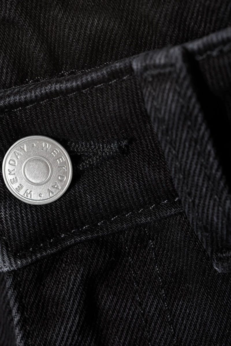 Rowe Extra High Straight Jeans - Echo Black - Weekday GB | Weekday