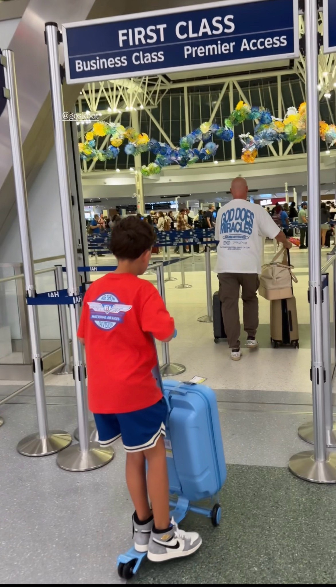 Best kids suitcase!! Skoot

Suitcase 
Kids 
Mom life 
Mom 
traveling

#LTKmomlife #LTKKids #LTKTravel