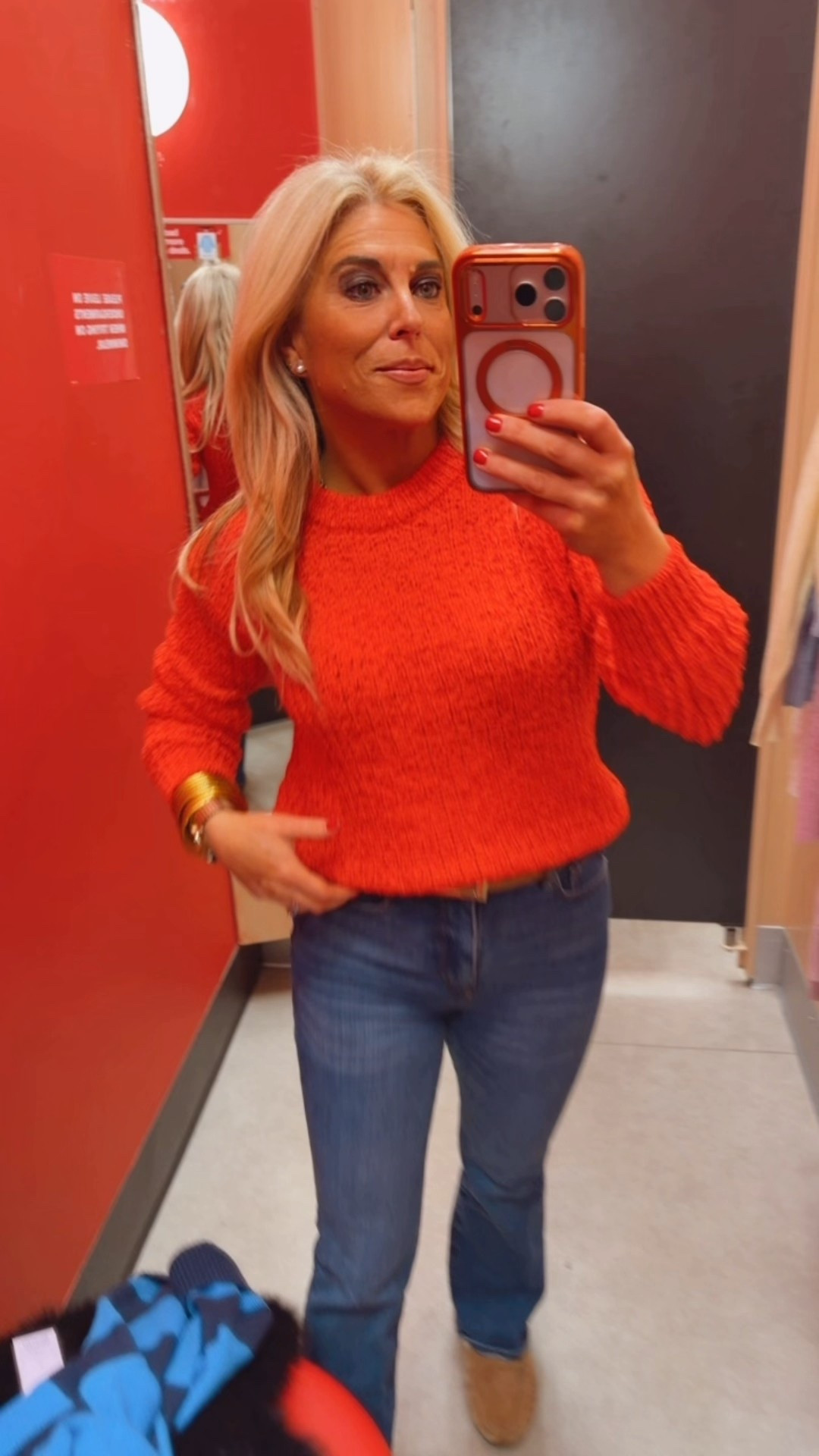 Bold and beautiful red sweater 

#LTKgrwm