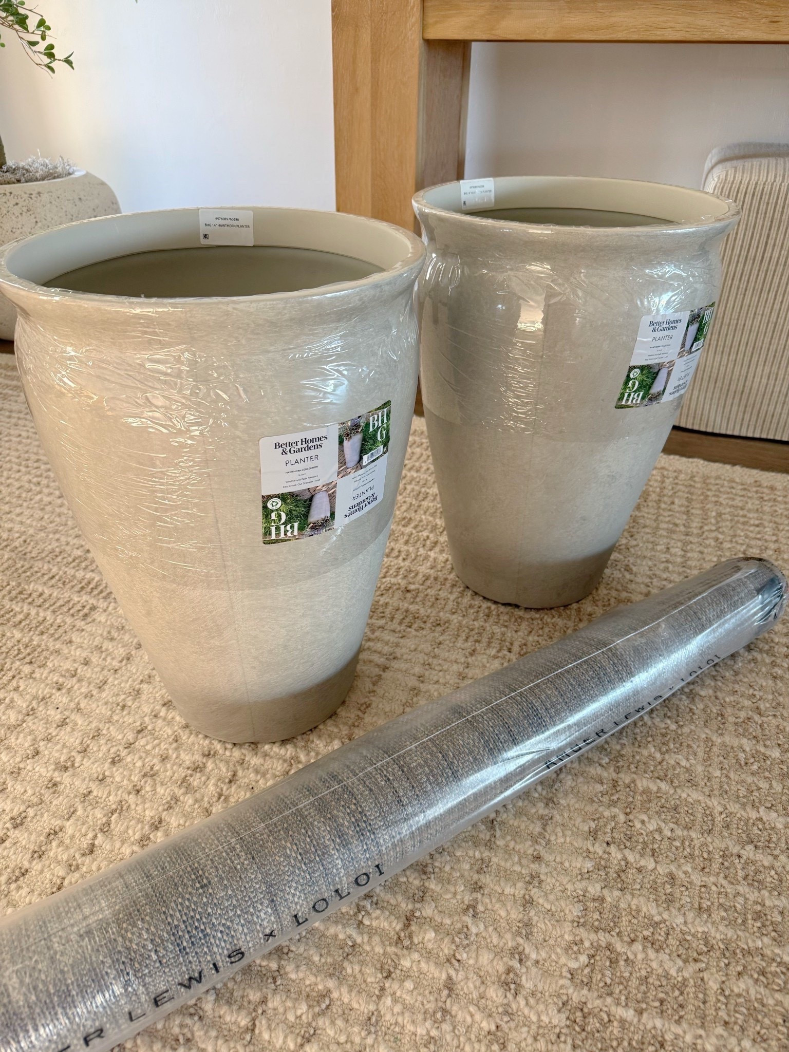 These planters are gorgeous and so affordable! Under $25!!! 

#frontporch #porch #porchdecpr #springdecor #planters #summerdecor #outdoorrug #arearug #doormat #walmart 

#LTKSeasonal #LTKHome