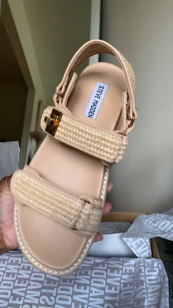 The perfect summer sandal does exist!!! 

#LTKShoeCrush #LTKSeasonal #LTKStyleTip