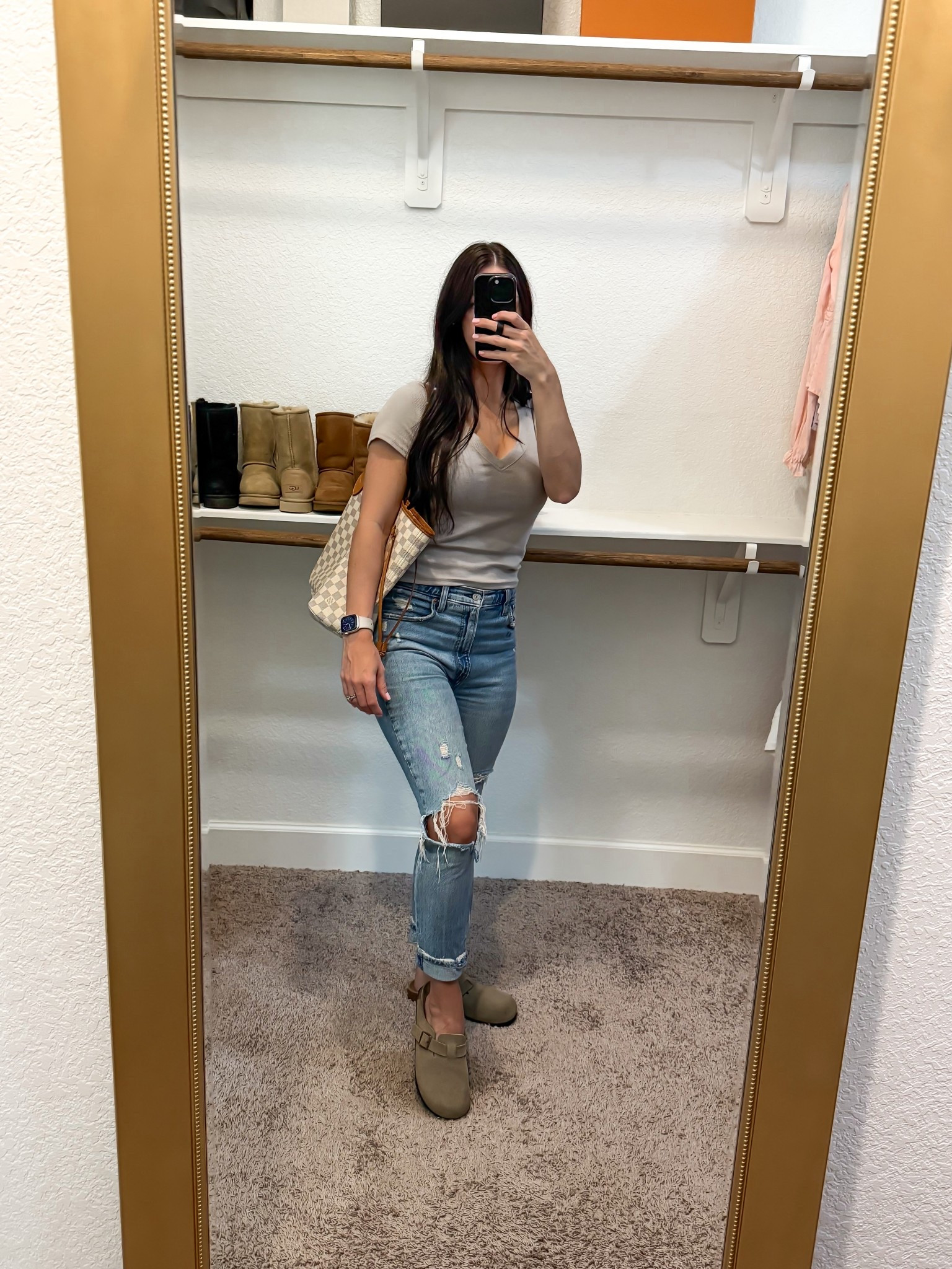 Casual mom ootd, basic v neck top with jeans.

#LTKPetite #LTKStyleTip #LTKFindsUnder50