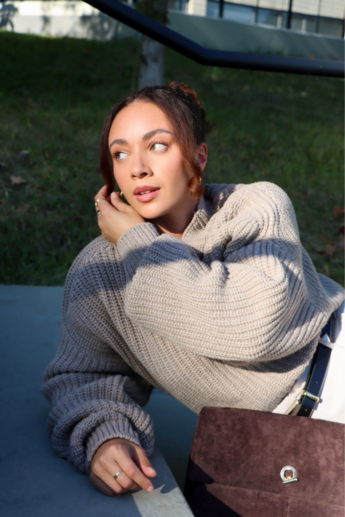 Mocha brown suede clutch for fall! Saving my chunky knit sweater here too🤎