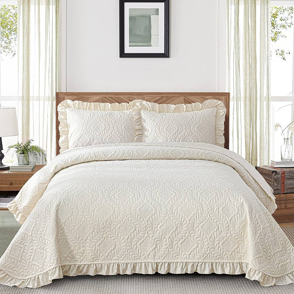 Quilt King Size Bedding Sets Beige Basket Weave 3 Piece | Amazon (US)