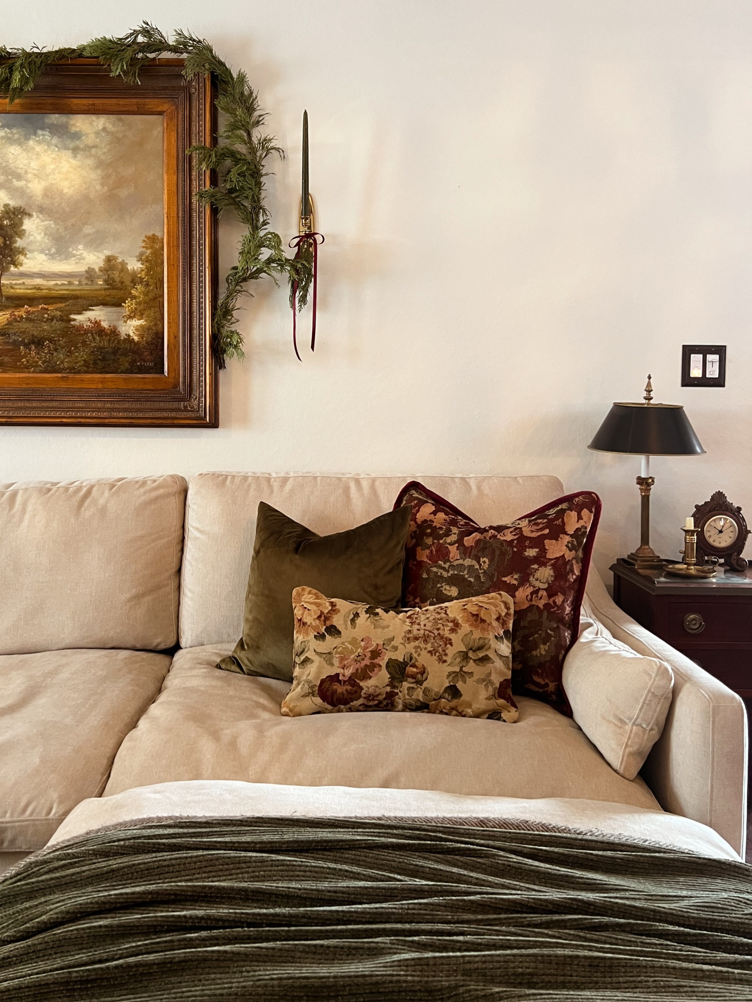 The ever popular reversible Amelie pillows are back in stock! Perfect time to snag them before Spring then flip them for fall! ✨

#LTKSpring #LTKHome