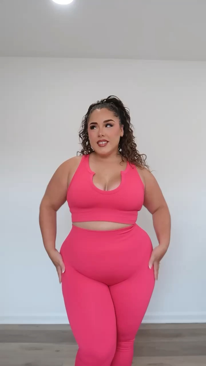 Love these Amazon activewear sets, curvy girl approved 😍🙌🏻 

#LTKFitness #LTKcurves