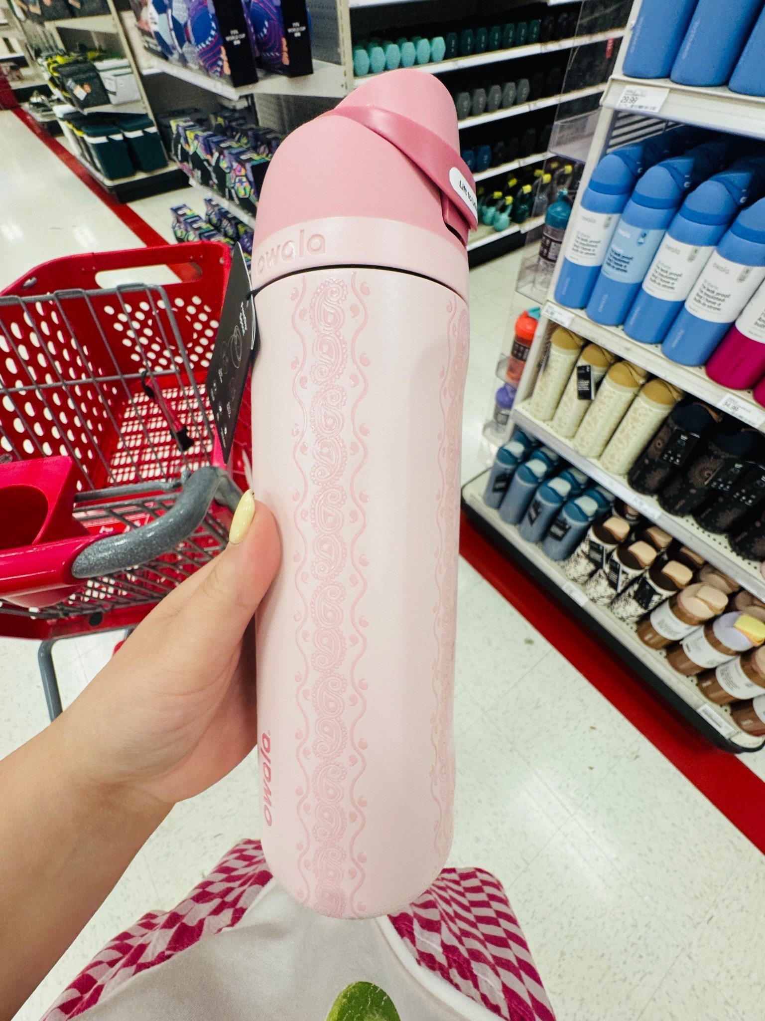 The new Owala at Target is 10/0 cute! 

#LTKActive #LTKmomlife #LTKHome