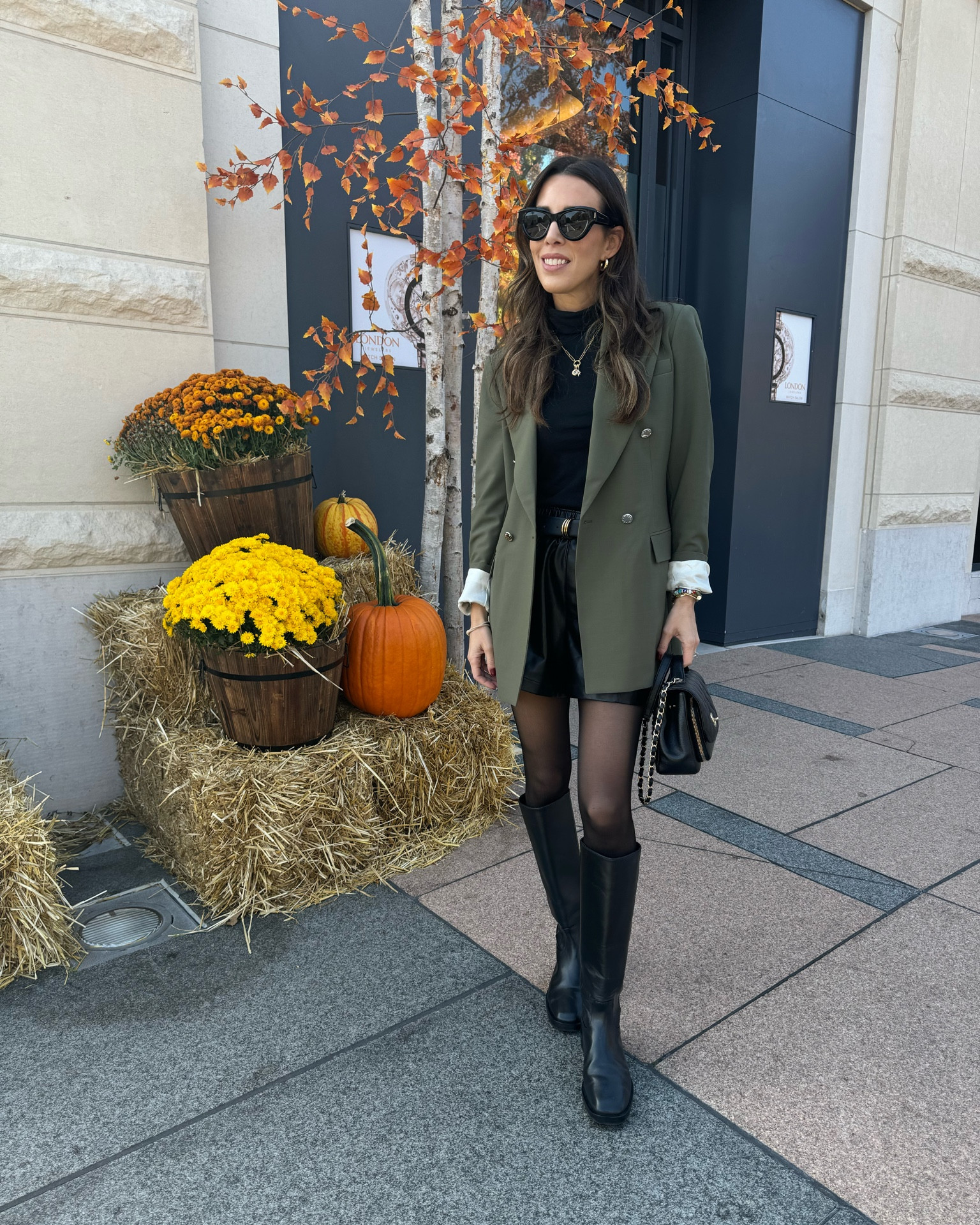 Yesterday was the most perfect Fall day, and called for the perfect Fall outfit! 


#LTKSaleAlert #LTKFindsUnder100 #LTKStyleTip