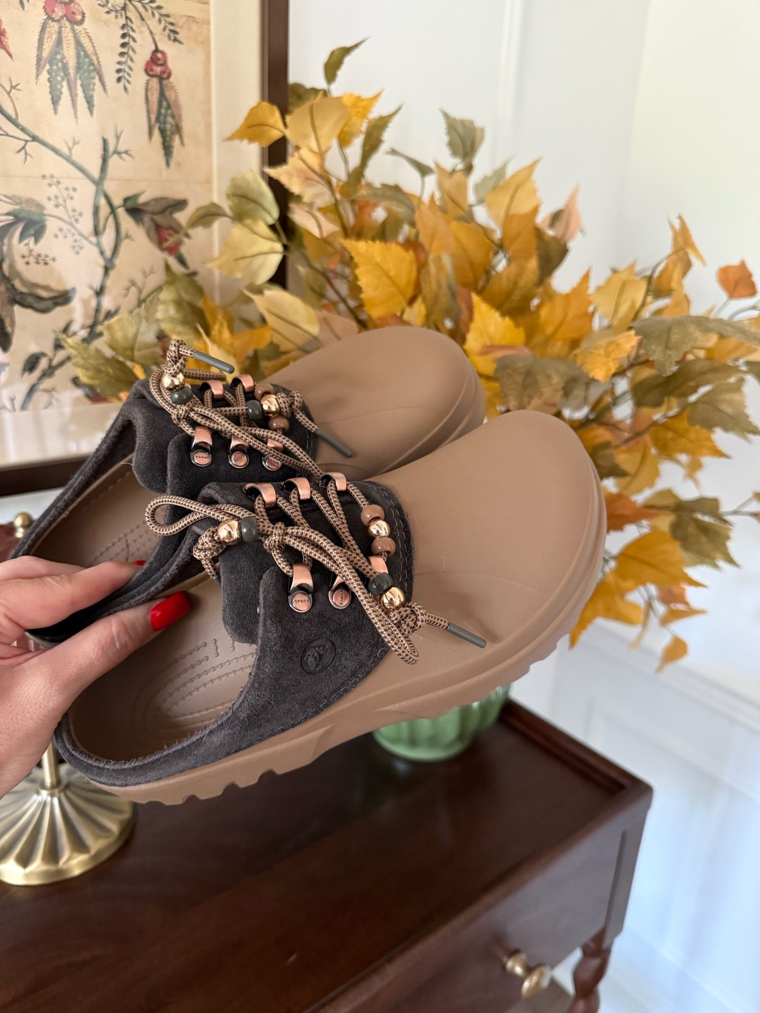 CROCS 🍂🧸🍁

#LTKSeasonal #LTKootd #LTKdayinmylife