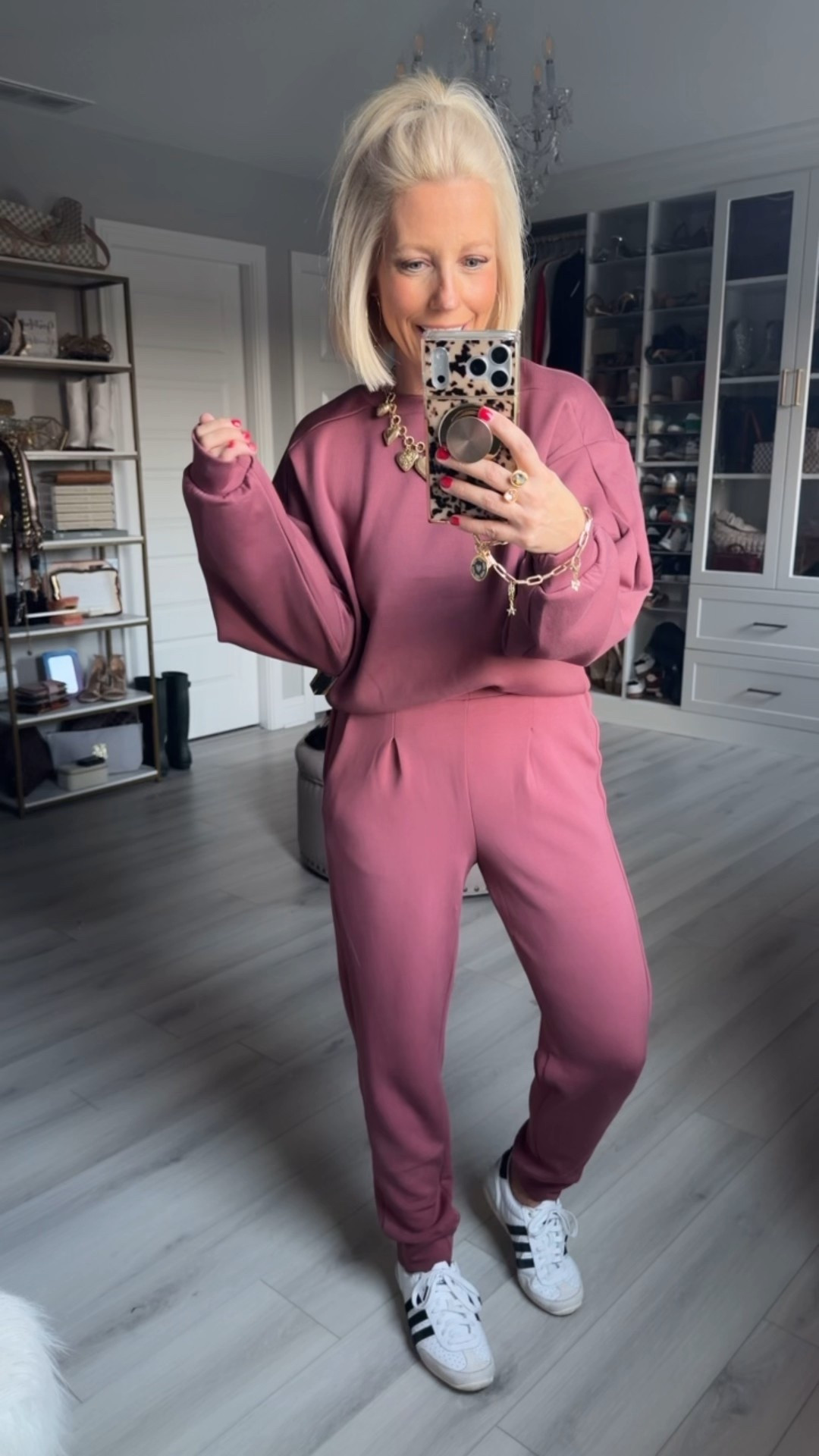 These new @walmart pieces are blowing me away!!!!!!
⬇️⬇️⬇️
Jacket size medium, everything else size small! 


#LTKActive #LTKFindsUnder100 #LTKFindsUnder50