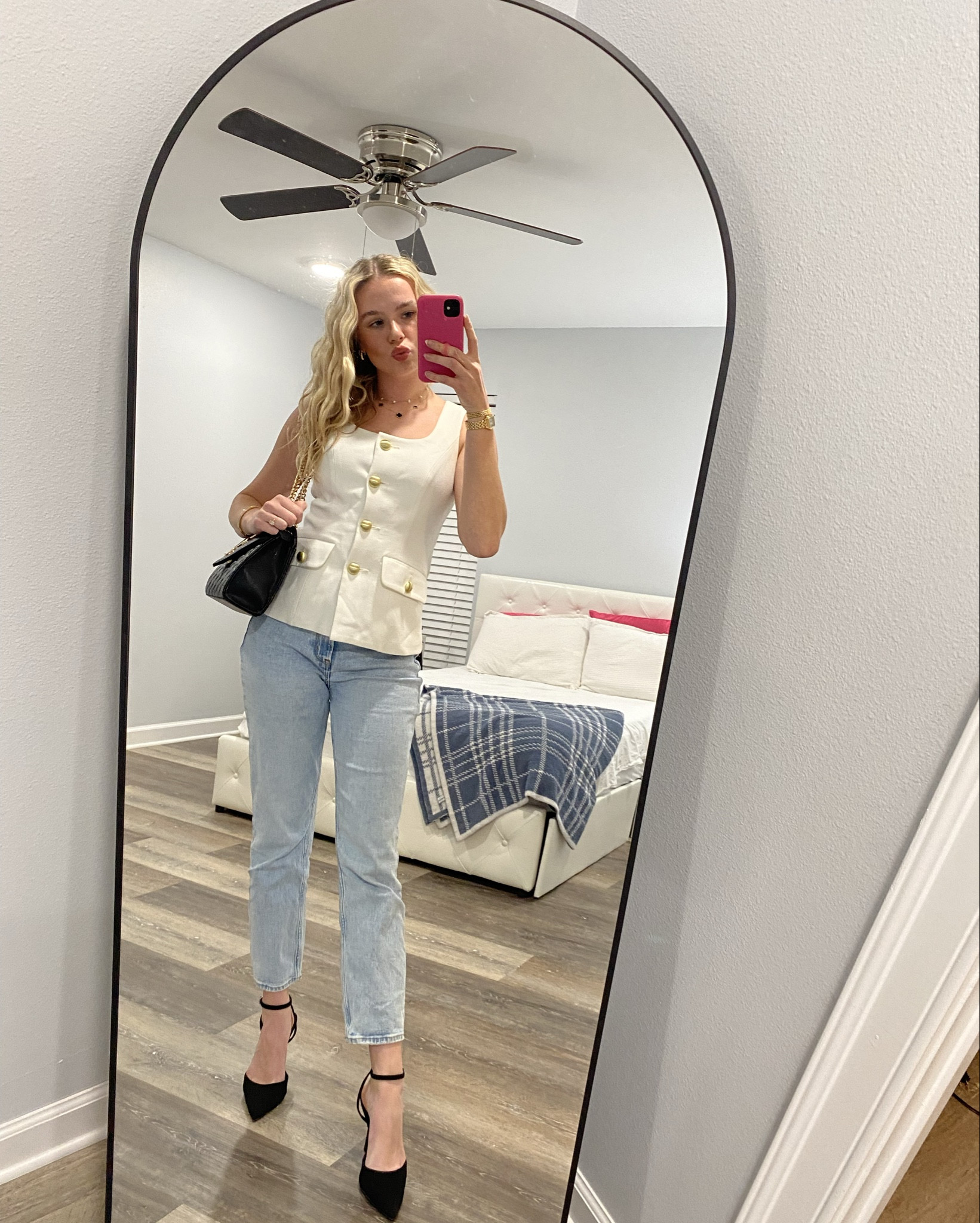 Been on a white kick lately 💍 wearing a size 0 in the top !! #bridal

#LTKNYFW #LTKShoeCrush #LTKWorkwear