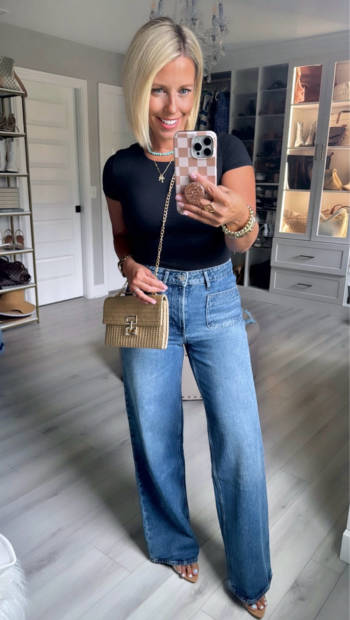 These amazing jeans RESTOCKED again and always sell out!!!!
⬇️⬇️⬇️
Jeans TTS size 4
Top sized up to medium 

#LTKFindsUnder50 #LTKStyleTip #LTKFindsUnder100