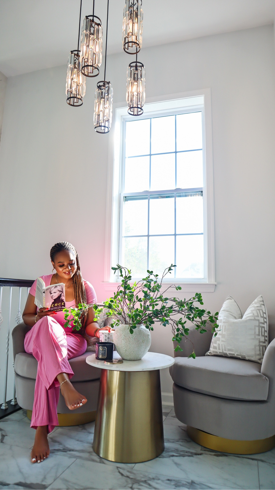 Utilizing this little space in our staircase and adding some decor finds. 
It’s amazing what a simple rug can do to elevate a space💯 
Tap below to shop! Follow me @omabelle for more Fashion, Home & everything inbetween. Glad to have you here!!! 💕😊🙏

Home | Home decor |Entryway decor | Entryway table | console table | Buffet table | Accent table
Pottery barn | Amazon home
Restoration hardware look for less |Luxe for less | Entryway ideas | Foyer table | Foyer decor | Sofa table | Black sofa table | Black console | Black accent table
| Black wooden table |Living room decor | Rugs | Area rug | Neutral rug | Living room family room rug | Sofa sectional | Washable cleanable sofa | Family friendly sofa furniture | Stain resistant fabric sofa | Cloud sofa | Family kid toddler | pet friendly sofa | Coffee table | Livingroom | Home decor | bedding | bedroom | fall decor |  fall porch | dresser | rug | kitchen | dispenser | cutlery set | knives 

#LTKmomlife #LTKdayinmylife #LTKHome