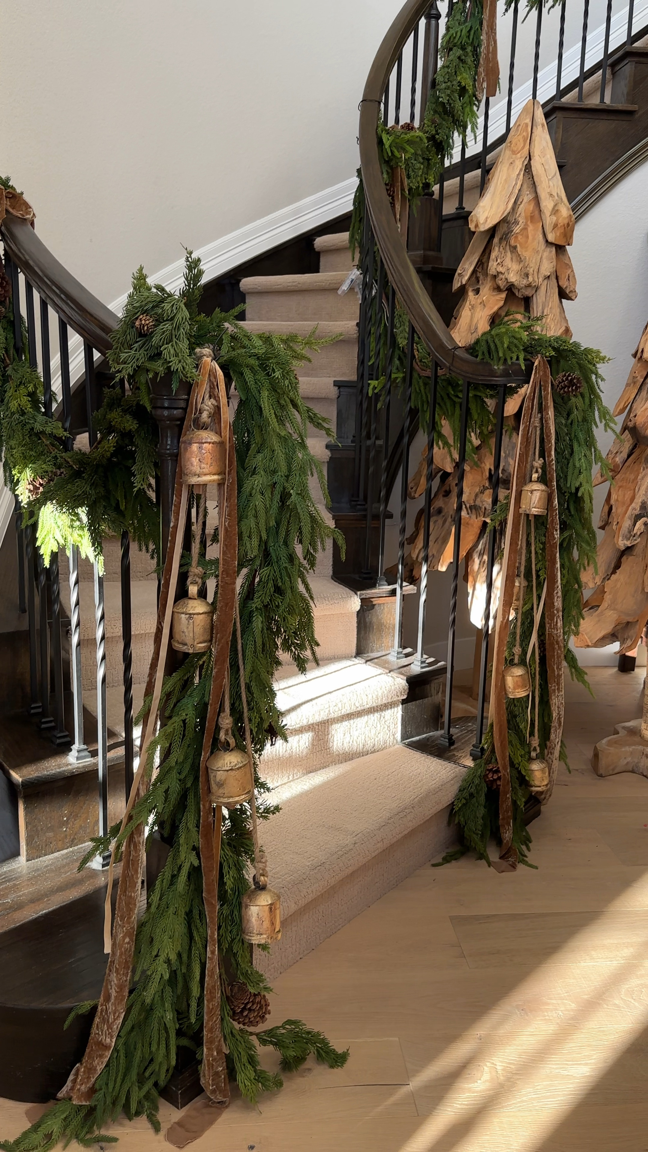 How I created my full and realistic Christmas garland 

#garland #christmasgarland #staircasegarland

#LTKHoliday #LTKHome #LTKSeasonal