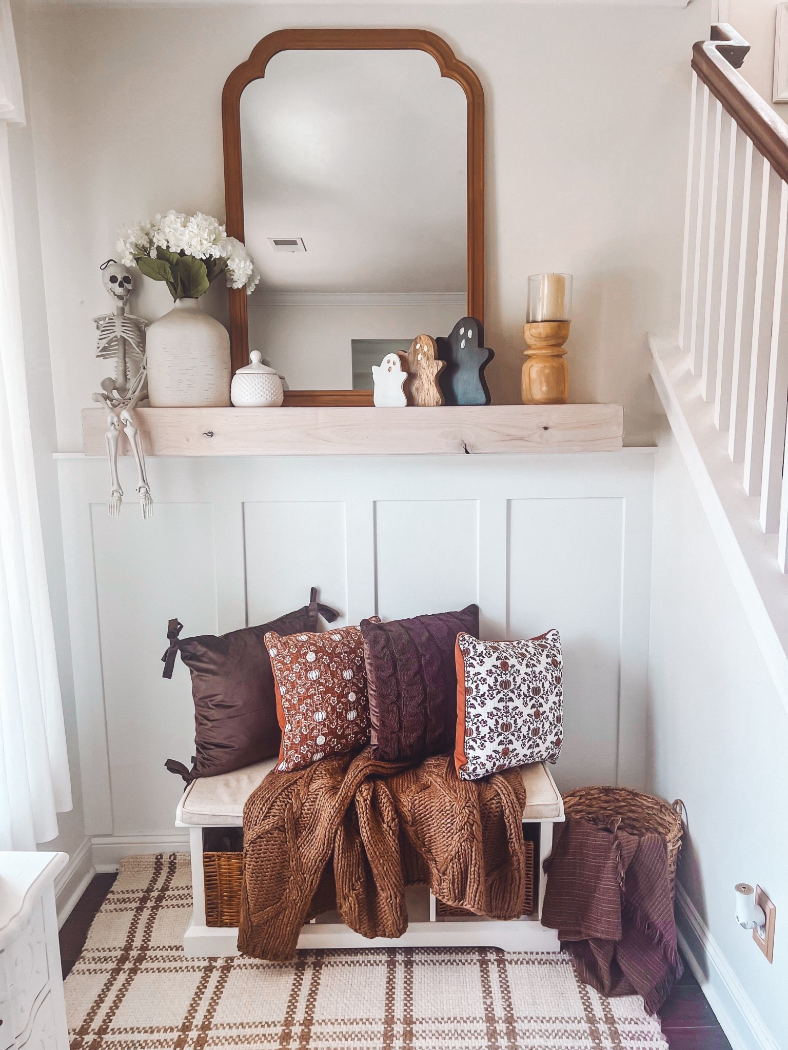 Fall entryway 
Fall throw pillows
Brown fall
Throw pillows
Brown throw blankets 
