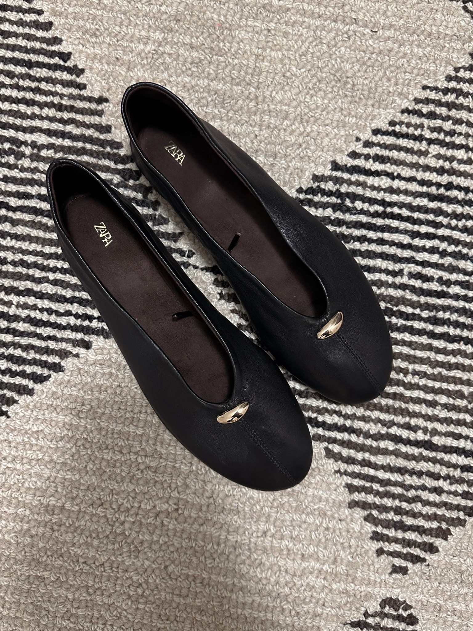 New @Zara purchase 🖤

#LTKMidsize #LTKgrwm #LTKootd