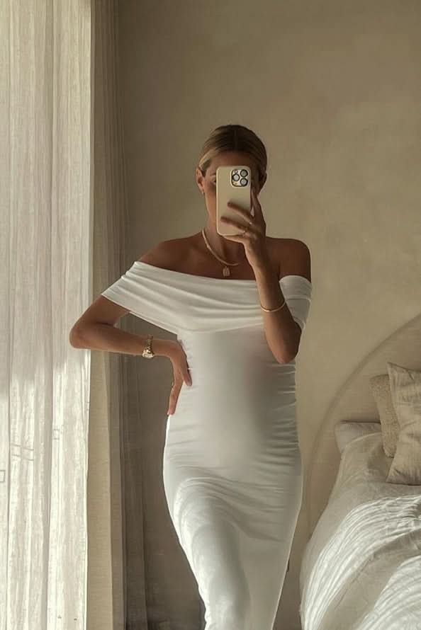 The Bianca Dress | Shop Off-The-Shoulder Maternity Dress | BUMPSUIT | BUMPSUIT