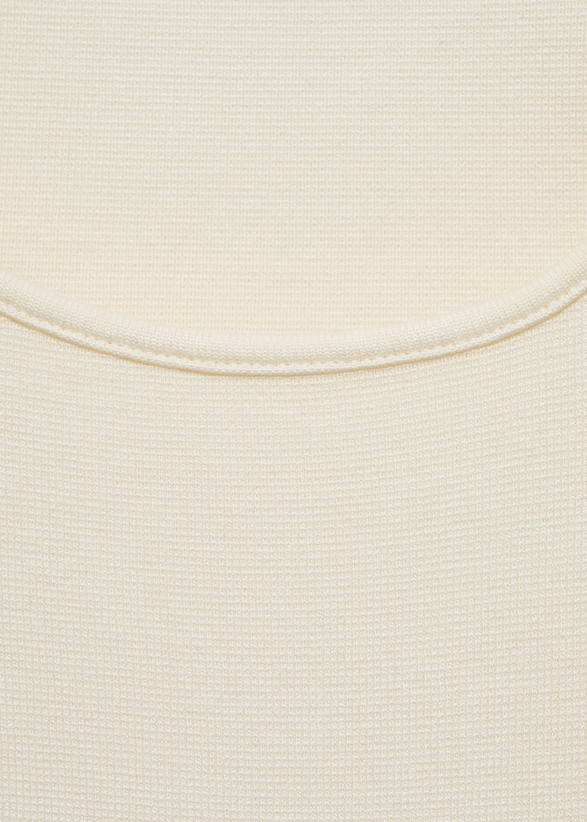 Knitted top with contrast details | MANGO (UK)