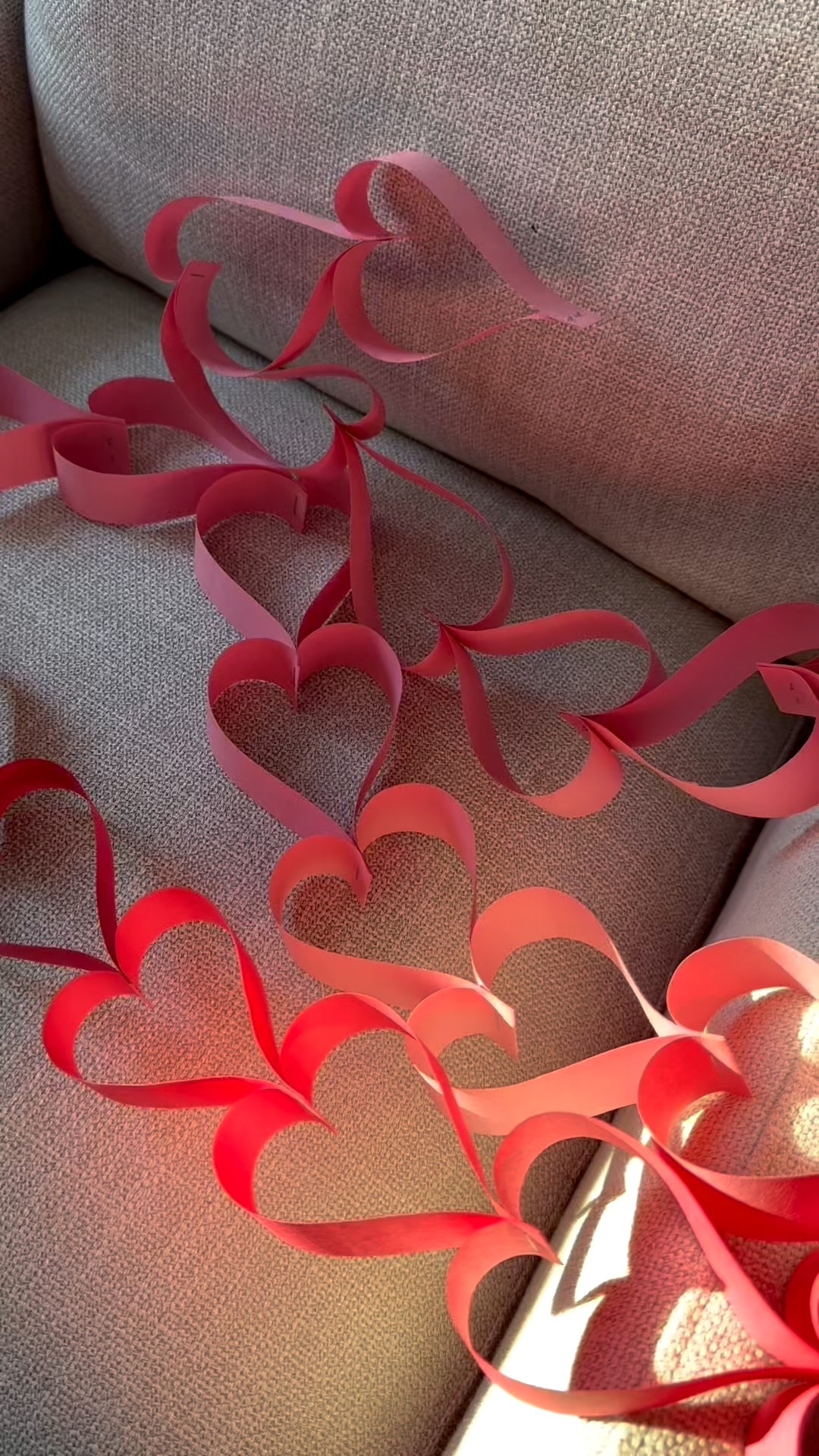 Easy diy Valentine’s decor crafts❤️

#LTKHome #LTKValentine #LTKSaleAlert