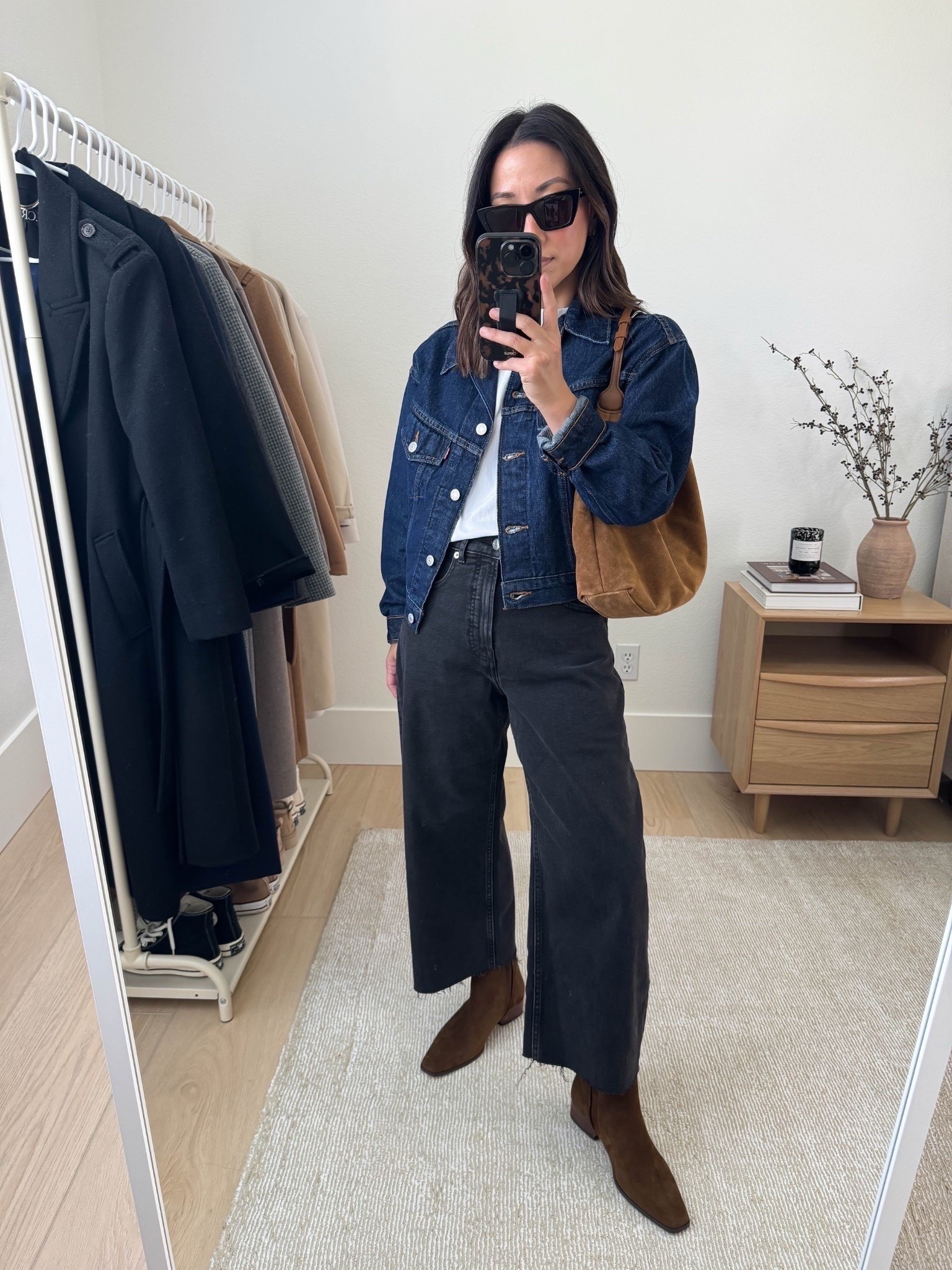 Levi's shrunken denim jacket.This jacket is the perfect cropped denim jacket. I wasn't sure how I'd feel about the dark wash, but I think it will be big this fall. Cinched at the waist, relaxed in the shoulders and arms. I'm wearing a small here, but I reordered the xs. Go TTS for a relaxed fit. 

Levis shrunken denim jacket small, but I need the xs
J.Crew tee small
Everlane curve jeans 26, cut hems
Steve Madden booties 6, but run tts
Liffner bag
YSL Sunglasses

Fall outfits, fall style, petite style 



#LTKStyleTip #LTKSeasonal #LTKPetite