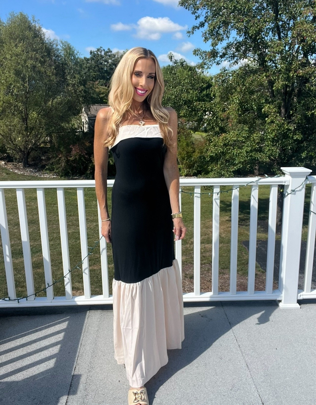 Gorgeous ruffle hem maxi dress ❤️❤️

#LTKStyleTip #LTKFindsUnder50 #LTKBeauty
