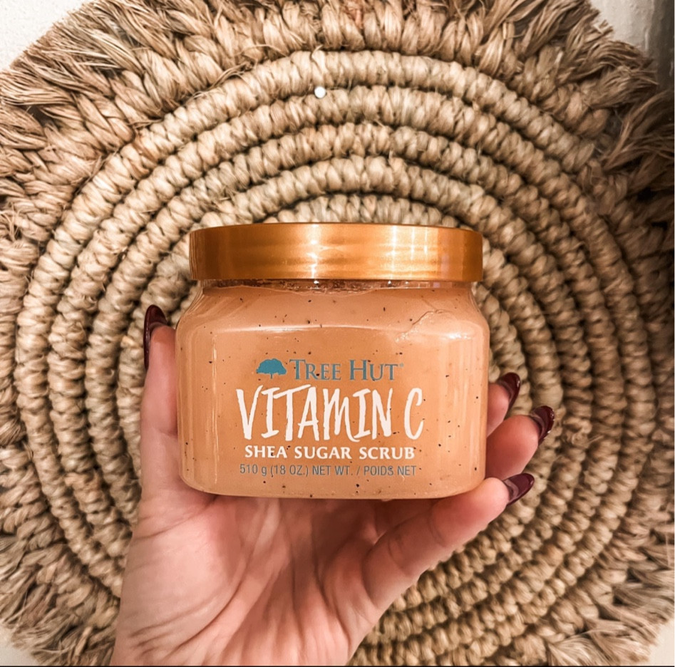 A body scrub that will moisturize your skin and leave it smelling good 

#LTKbeauty