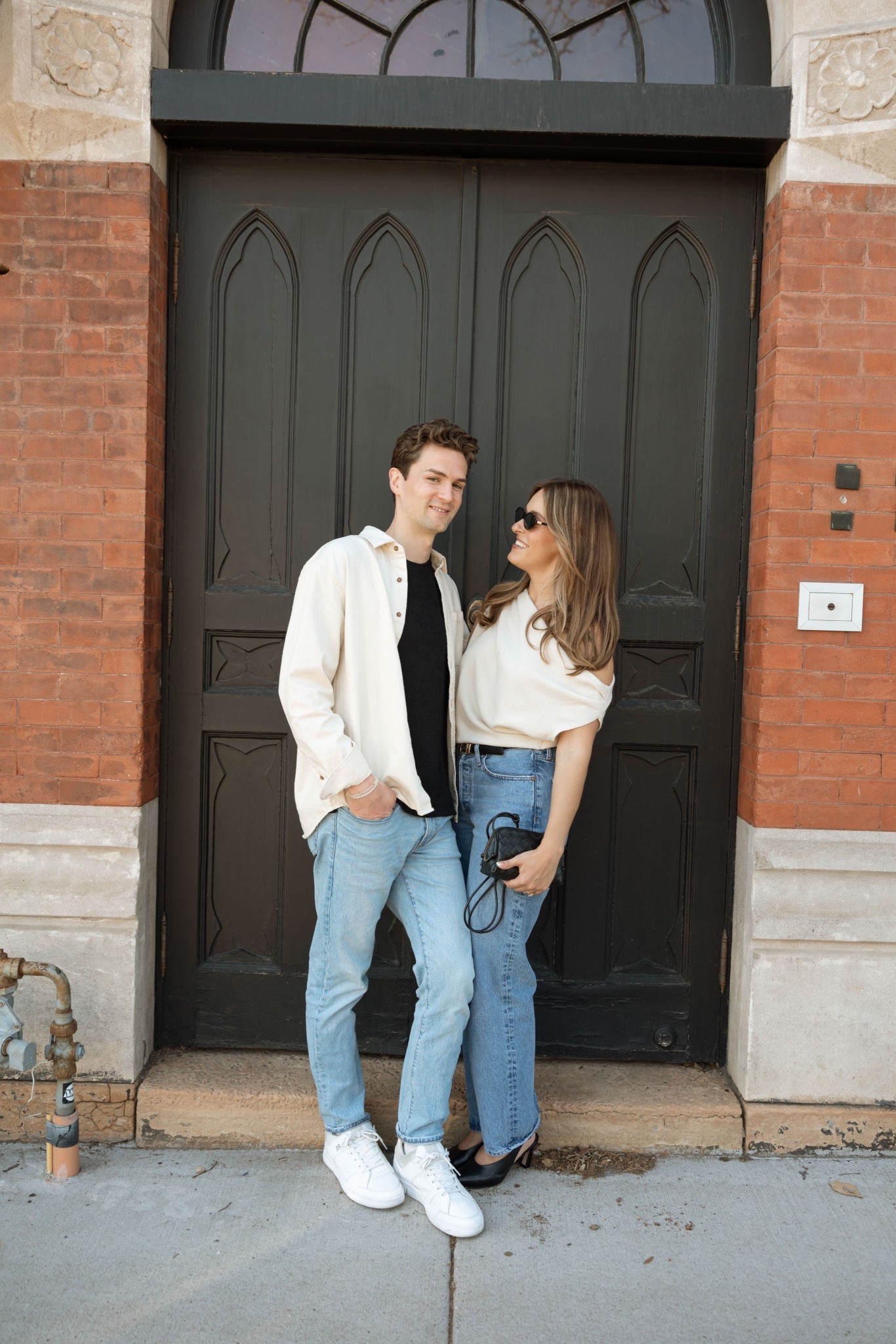 Engagement pics are in!! #weddingstyle #bridalstyle #2025bride